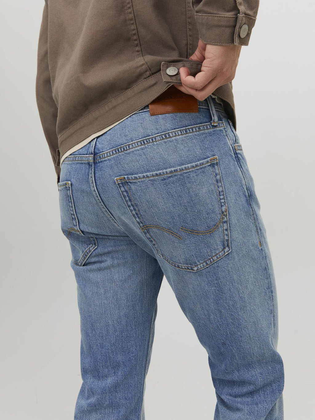 Coupe ajustée JJIMIKE JJORIGINAL SBD 555 NOOS - Jean droit - denim bleu