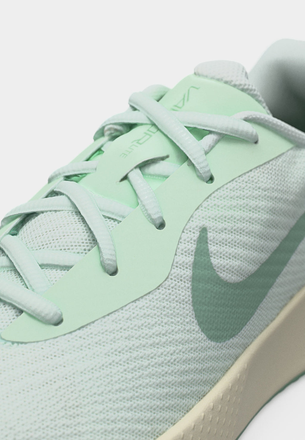 VAPOR LITE 3 HC - Multicourt tennis shoes - barely green/steam/sea glass