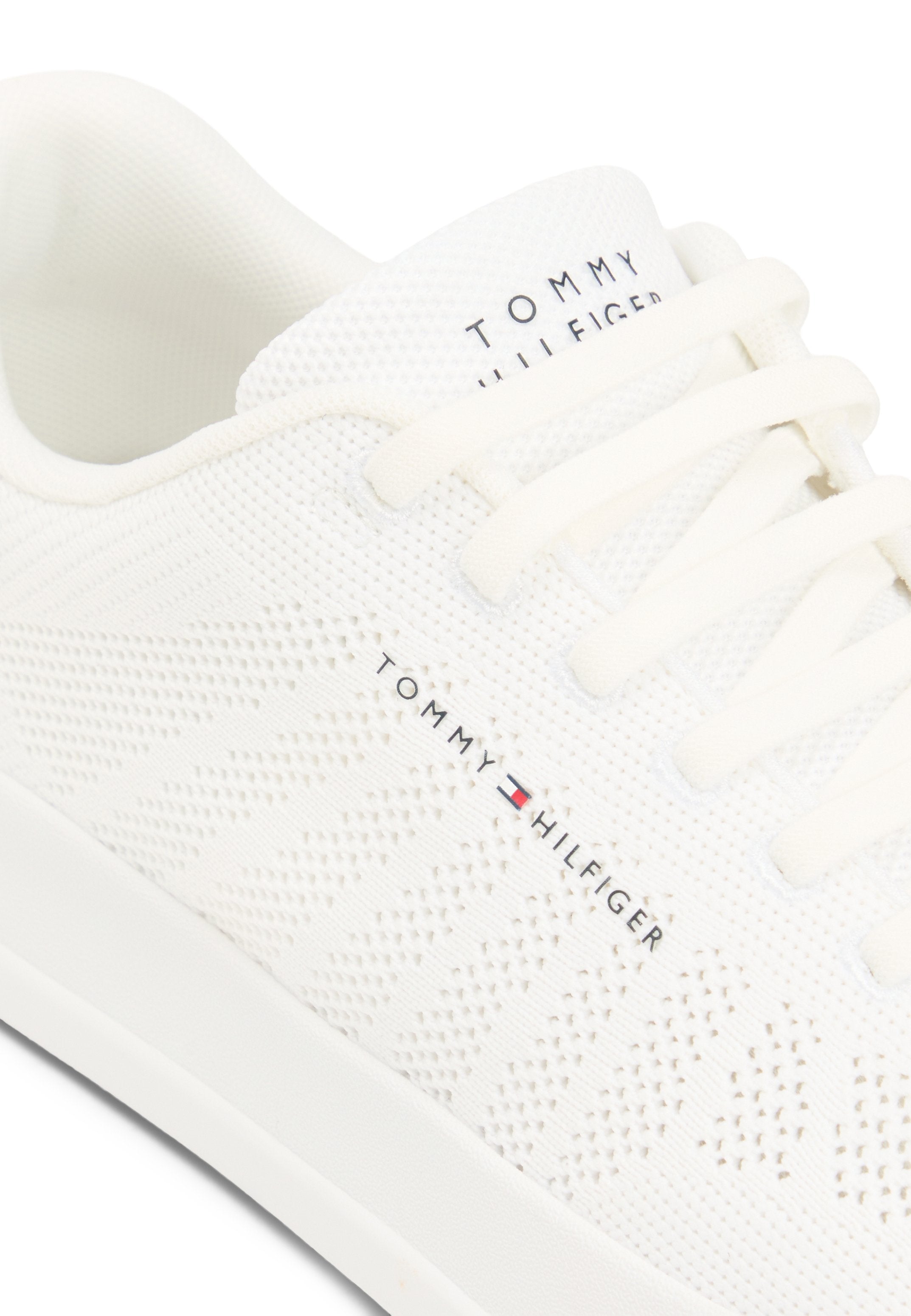 Trainers - white