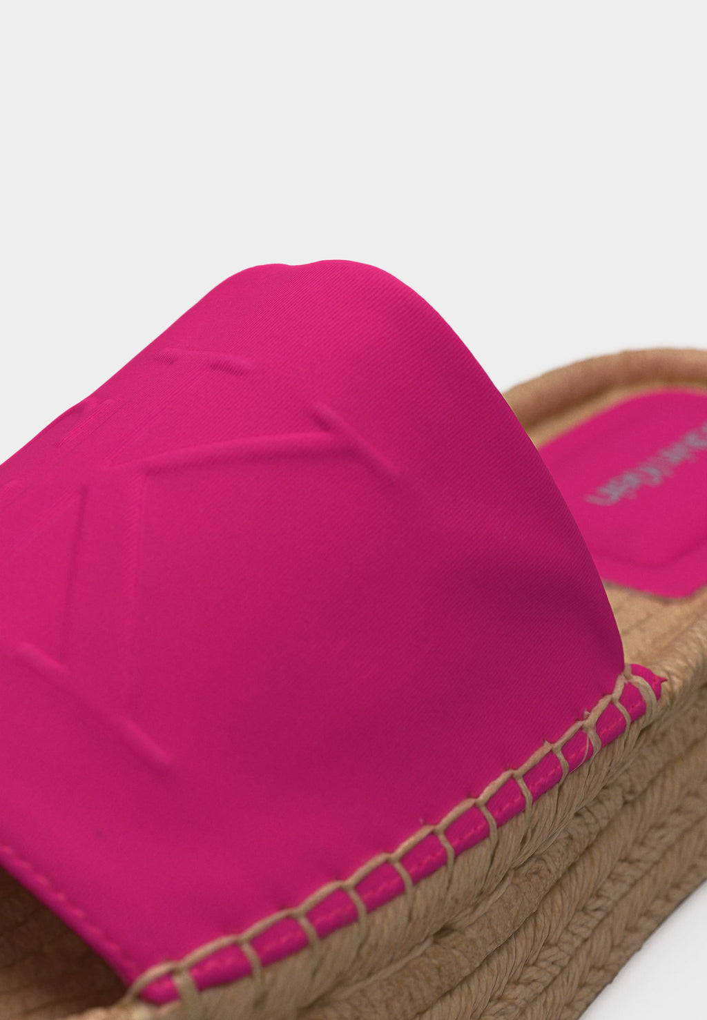 Mules - pink yarrow