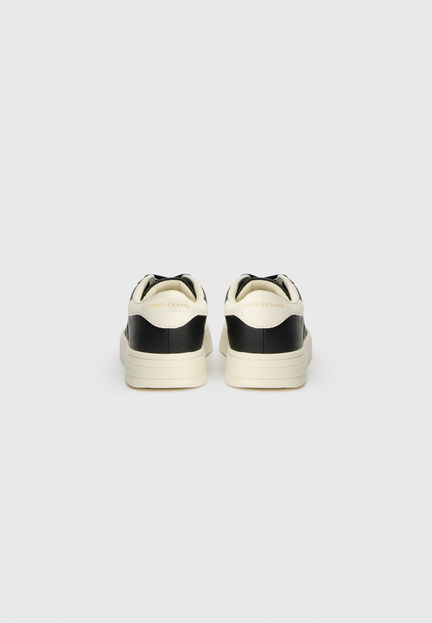 Trainers - black/off-white