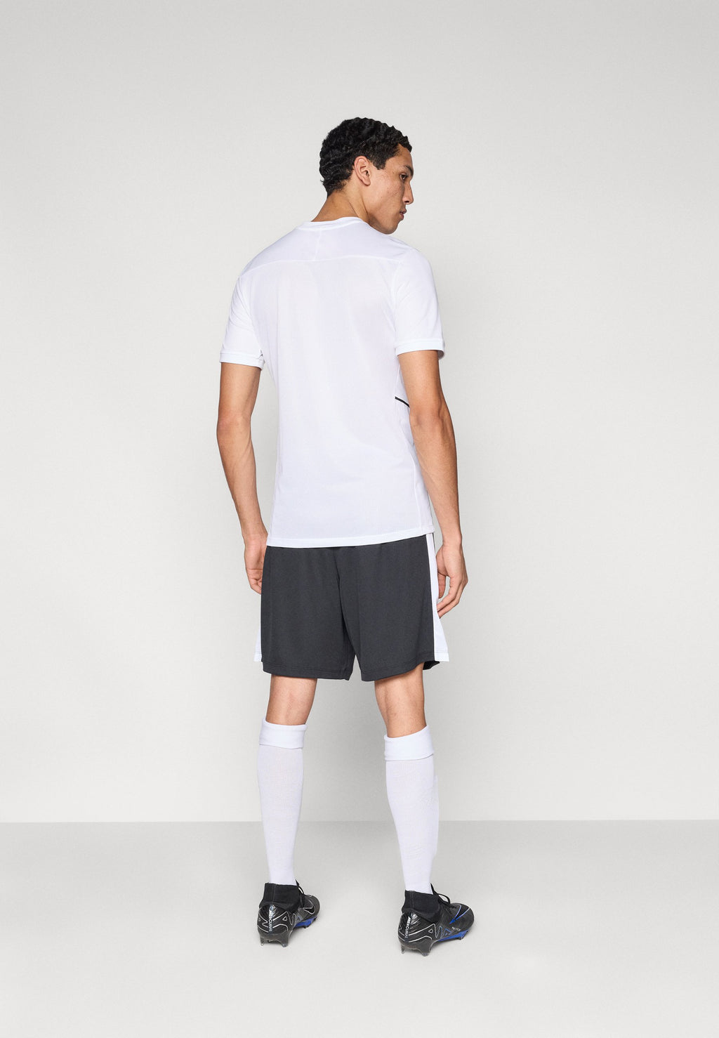 SHORT - Sports shorts - black/white