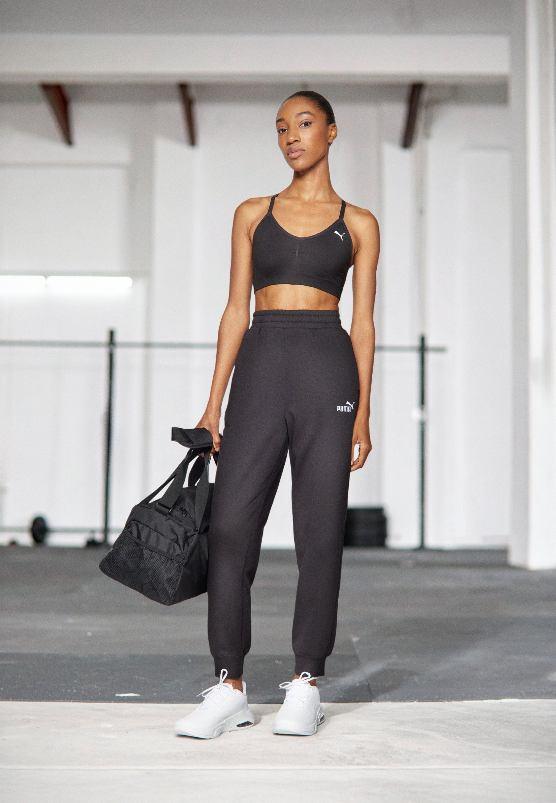 SMALL LOGO COMFORT HIGH-WAIST SWEATPANTS  - Tracksuit bottoms - black