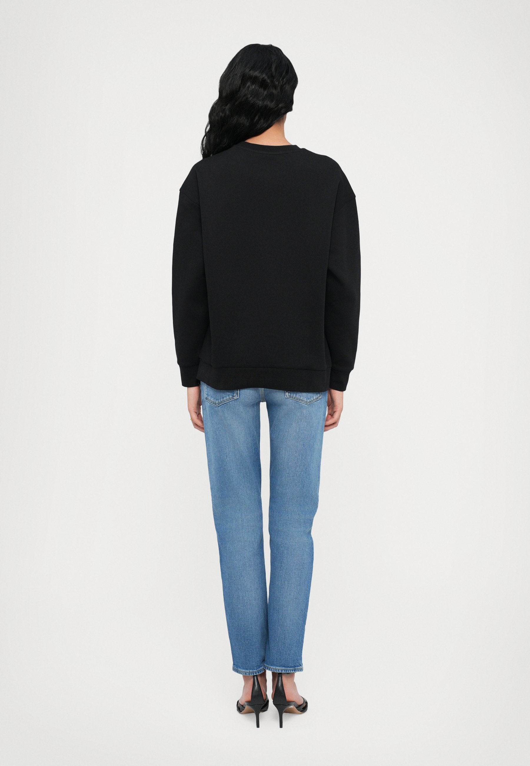 Sweatshirt - black