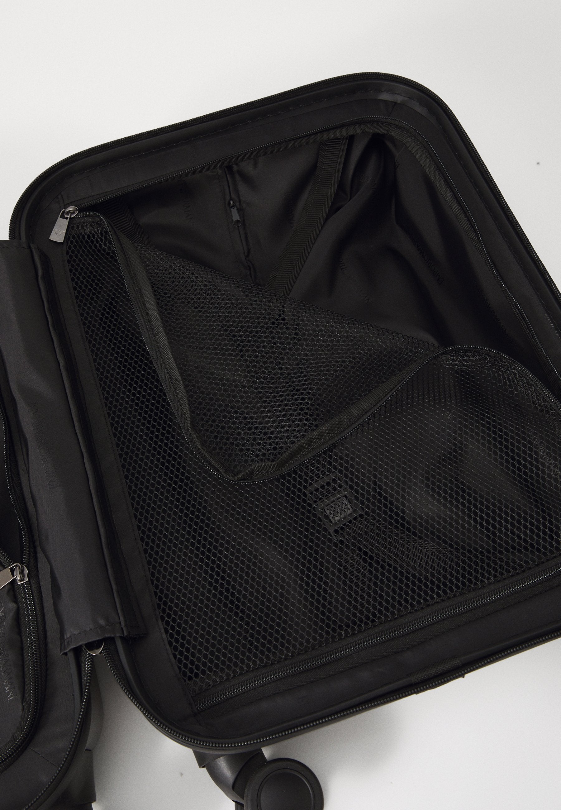 Wheeled suitcase - gunmetal