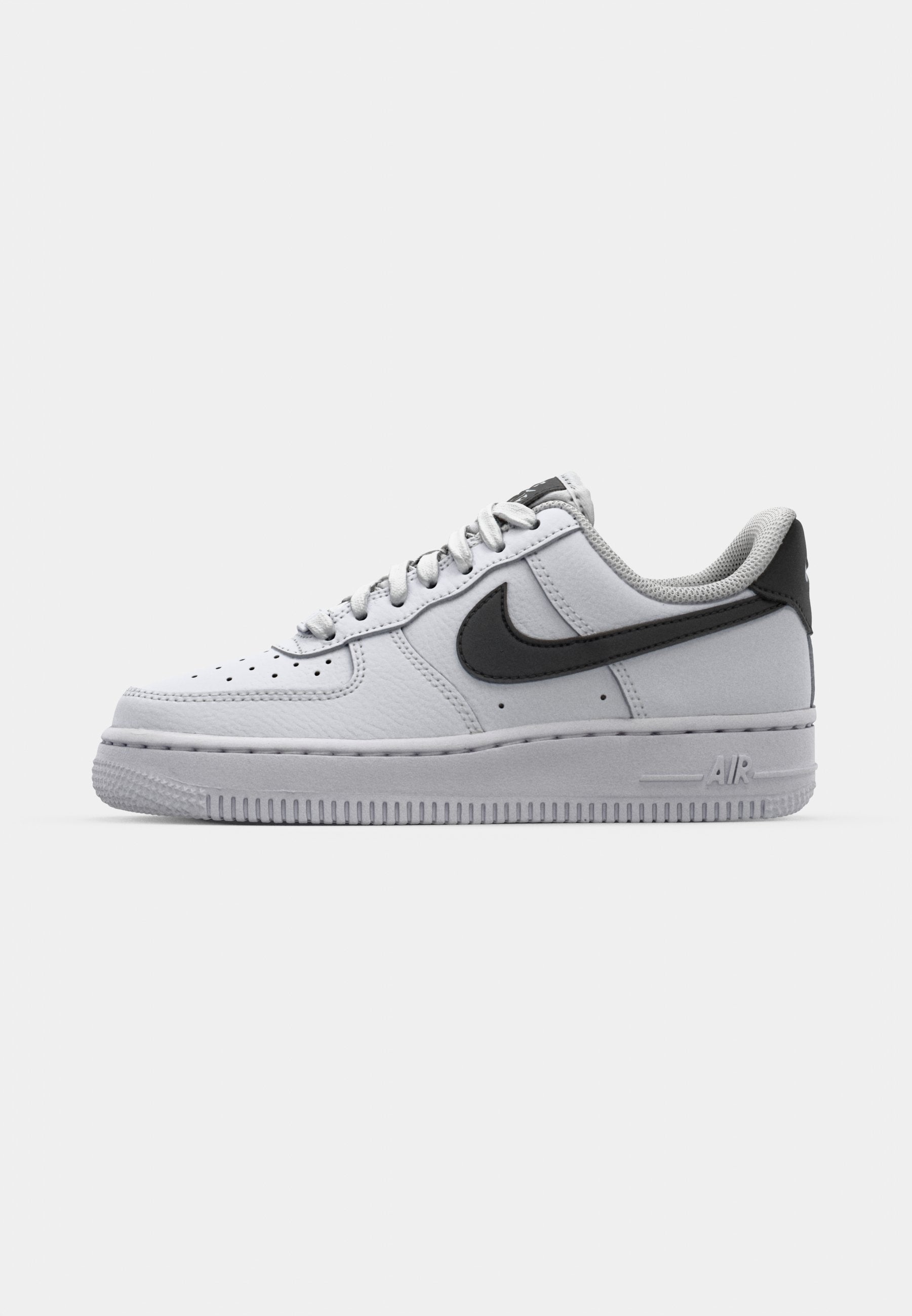 AIR FORCE 1 07 - Trainers - white/black