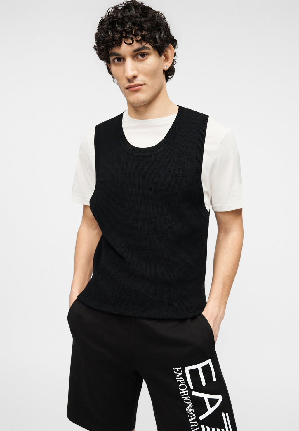 TRAIN CORE  - Shorts - black