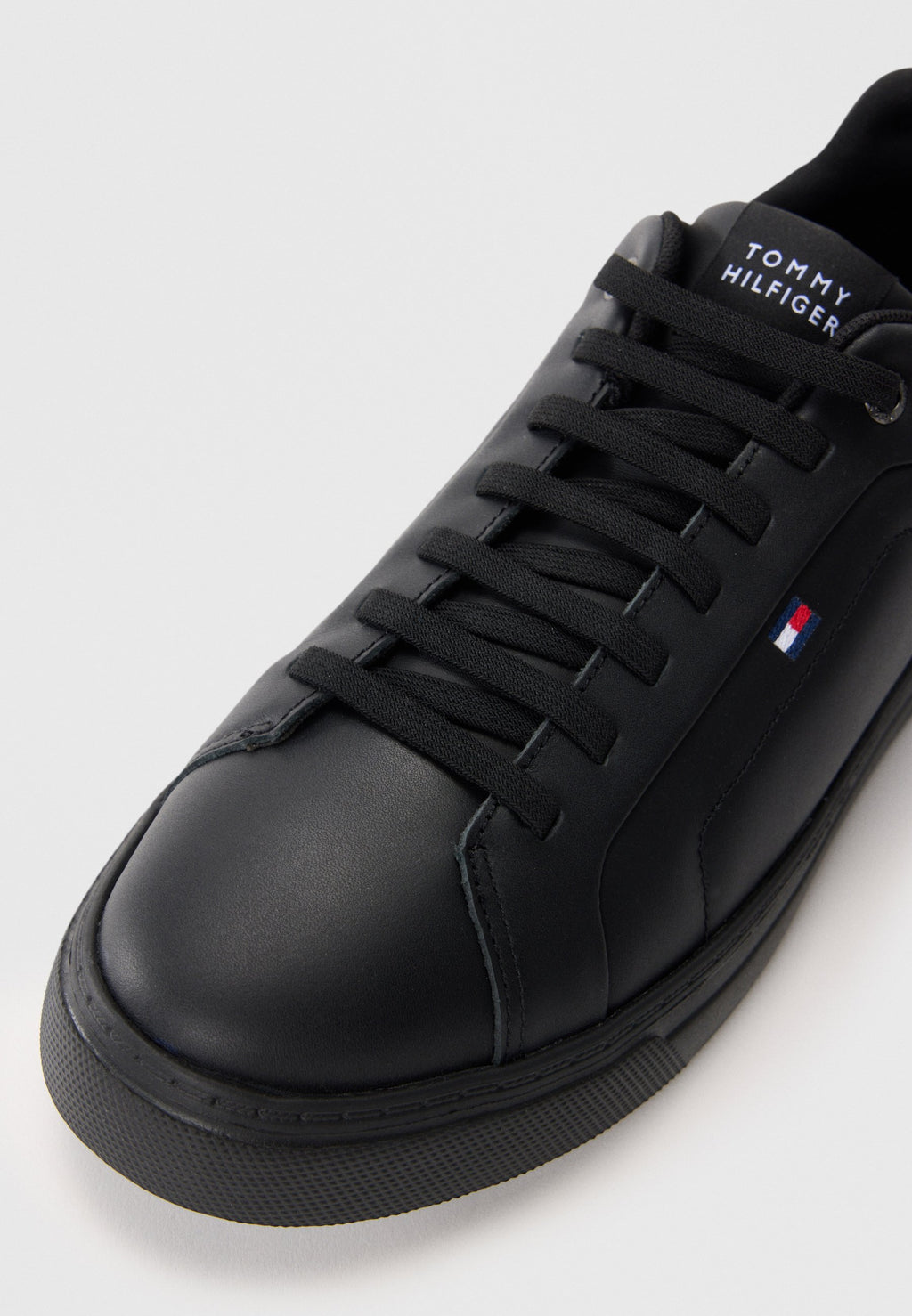 ICON COURT LIGHT ESS - Trainers - black