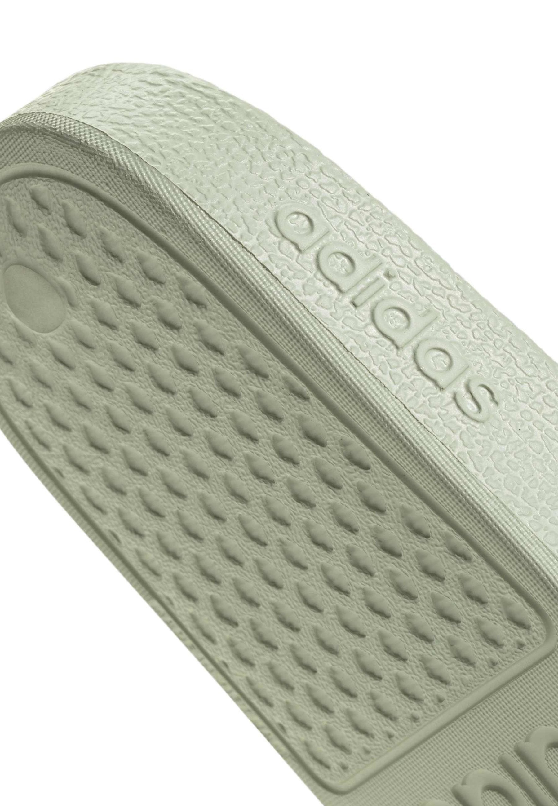 ADILETTE AQUA TERLİK - Havuz terliği - keten yeşili/keten yeşili/keten yeşili