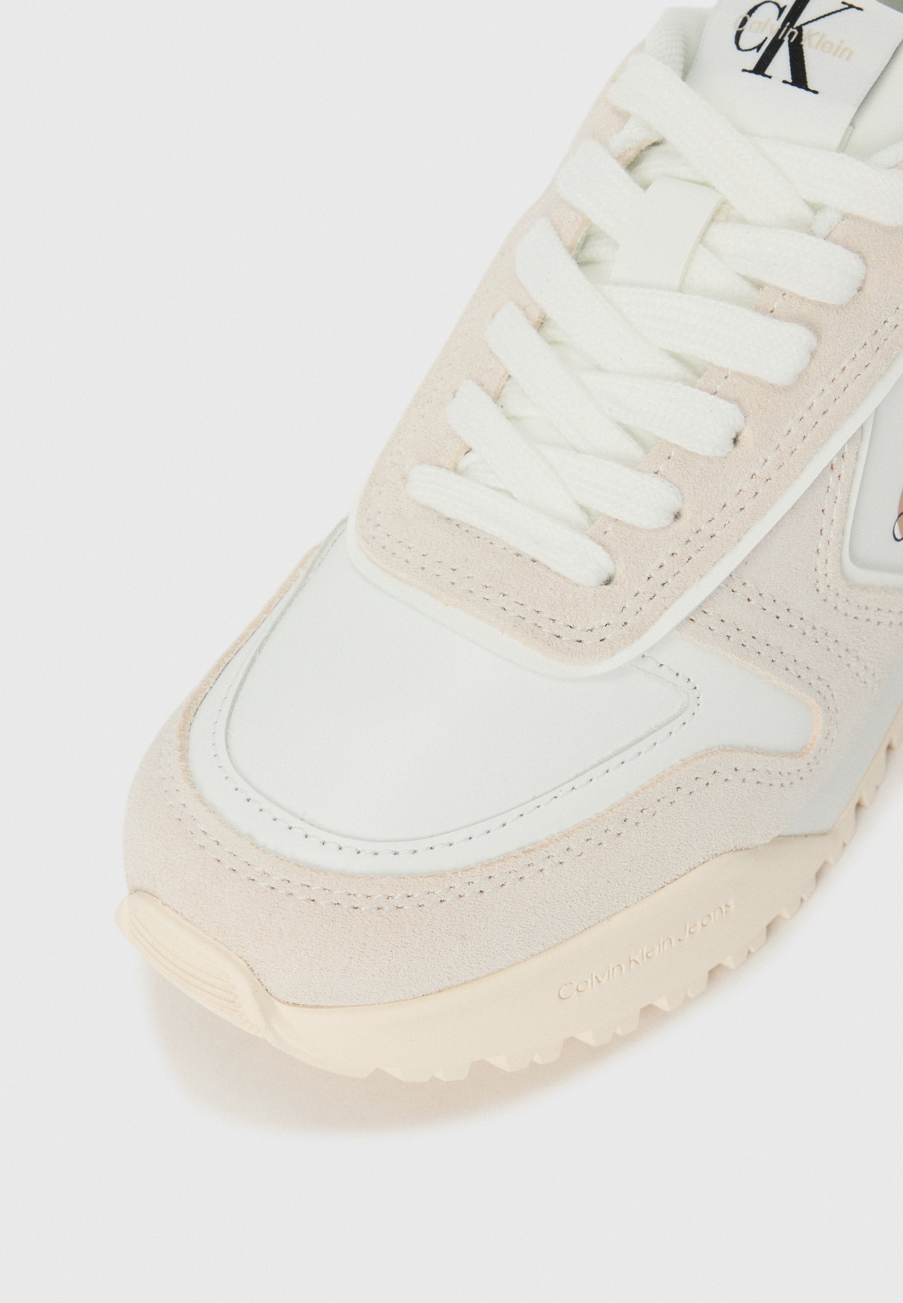 TOOTHY RUNNER - Trainers - white/ancient white