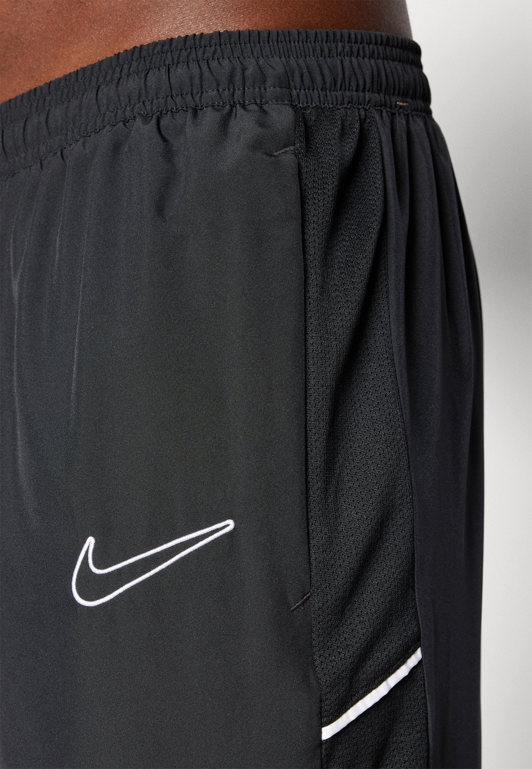 ACADEMY TRACK PANT - Tracksuit bottoms - black/white