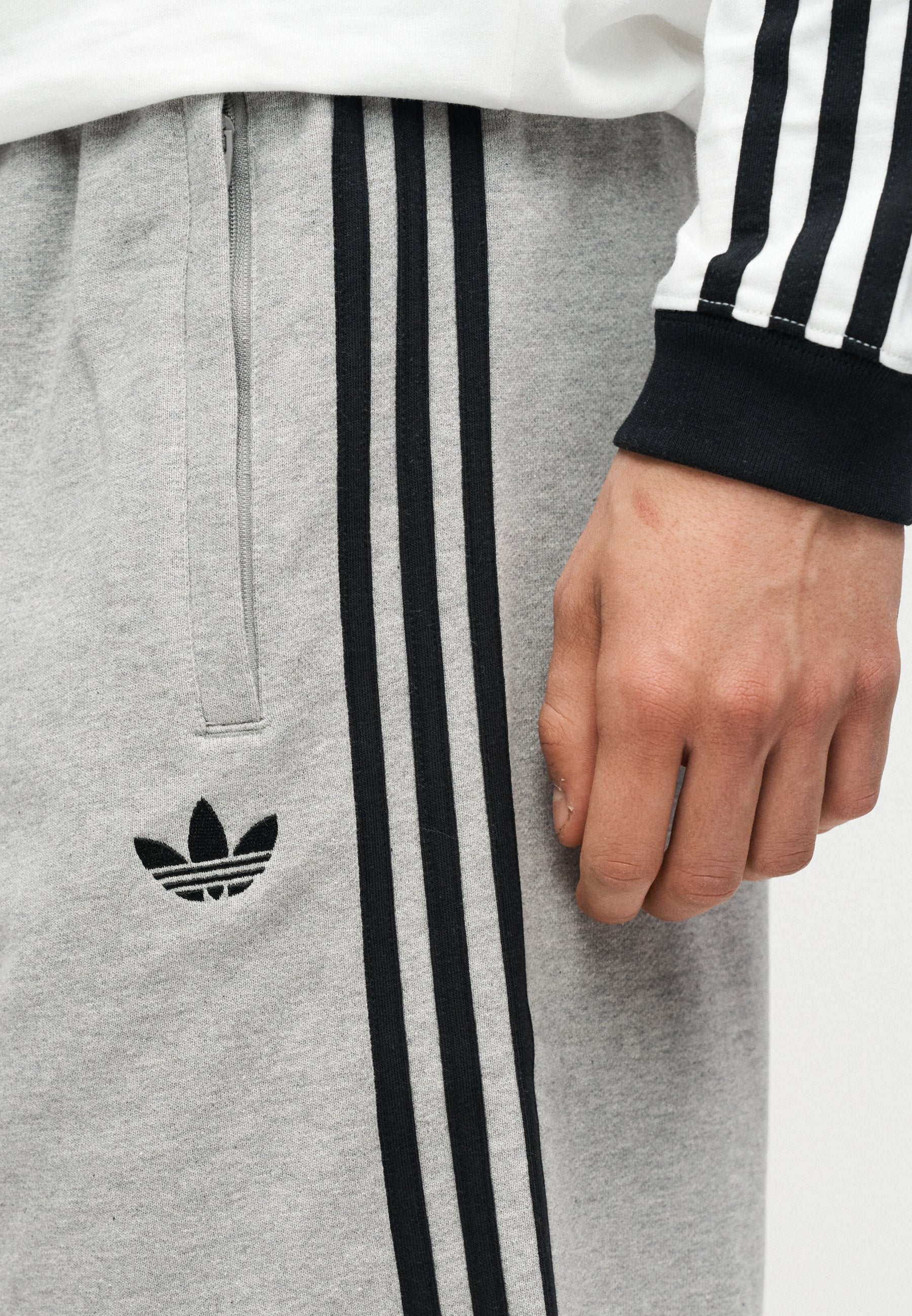 Shorts - medium grey heather/black