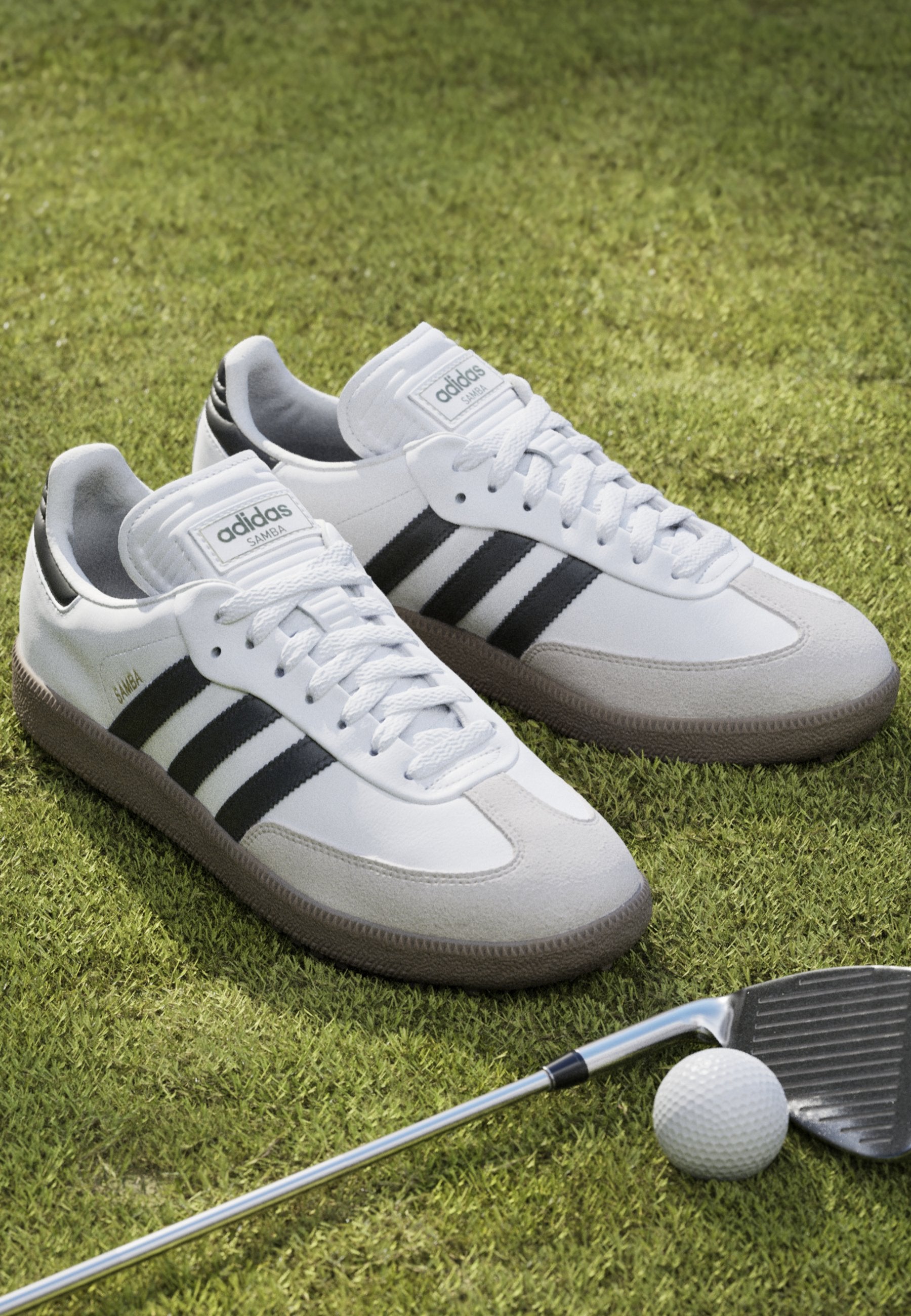 SAMBA GOLF UNISEX - Golf shoes (without spikes) - ftwrwhite coreblack gum