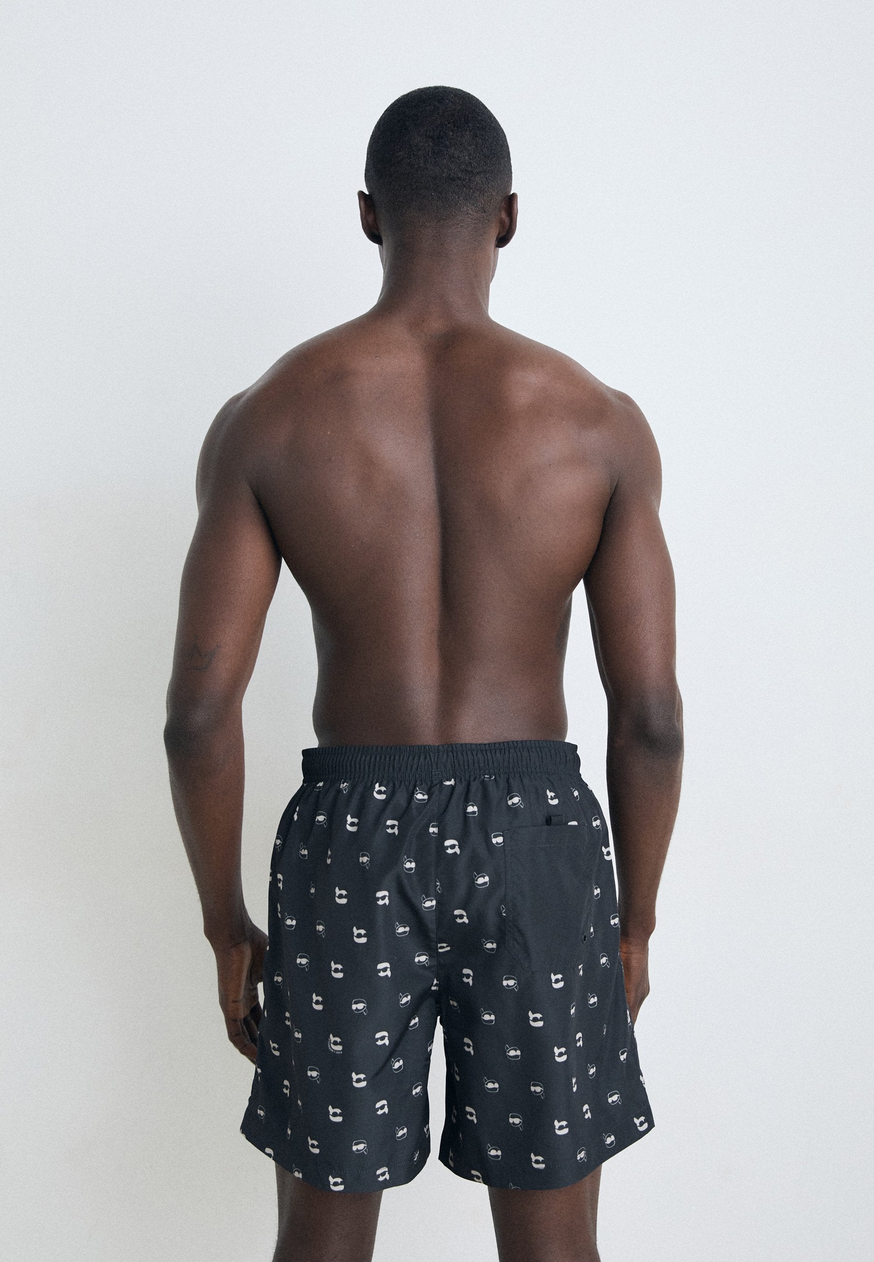IKON DOT MED - Swimming shorts - black