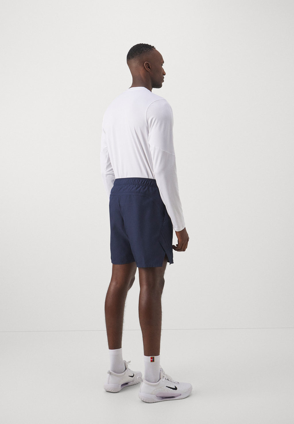 NIKECOURT VICTORY SHORT - Sports shorts - obsidian/white