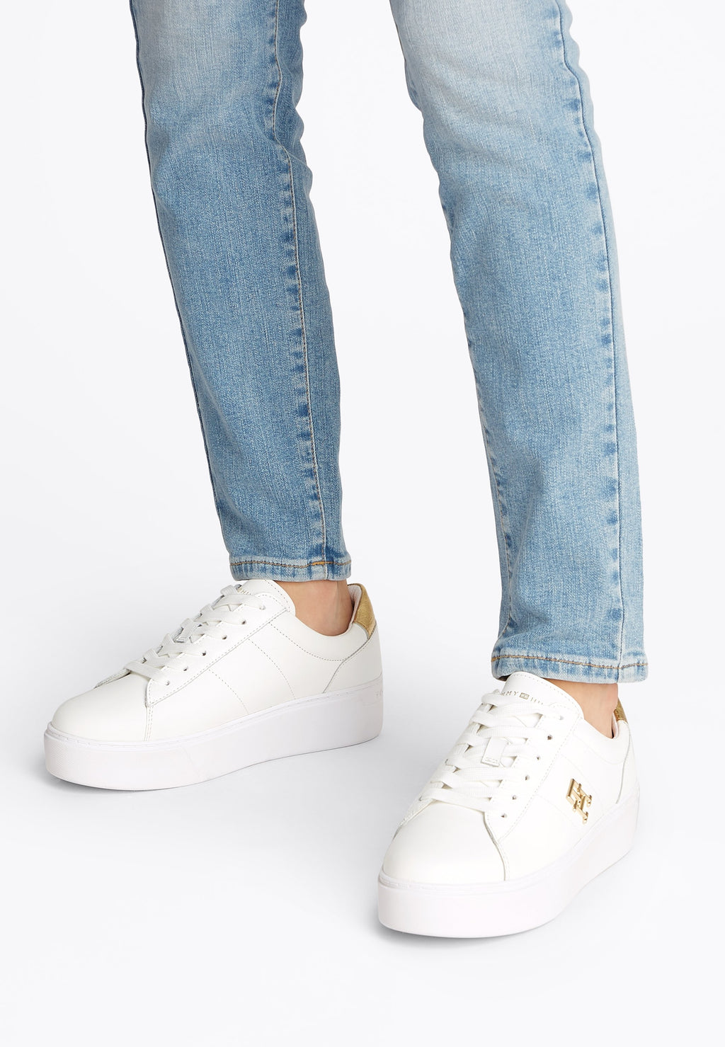 METALLIC HEEL LEATHER PLATFORM COURT TRAINERS - Trainers - white