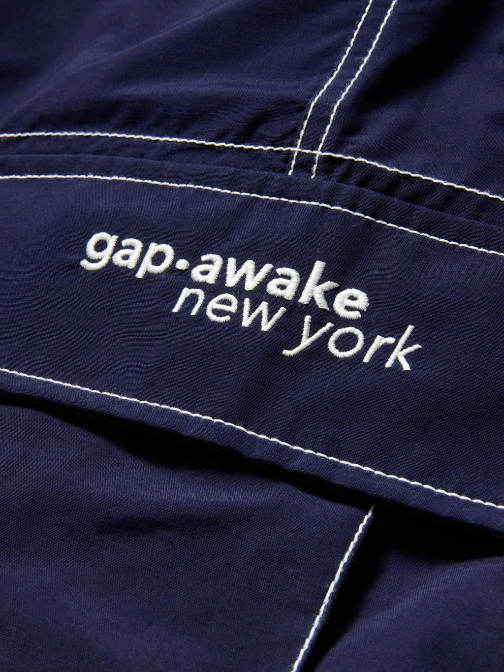 GAP AWAKE NY CARGO BAGGY JOGGERS - Cargo trousers - navy uniform