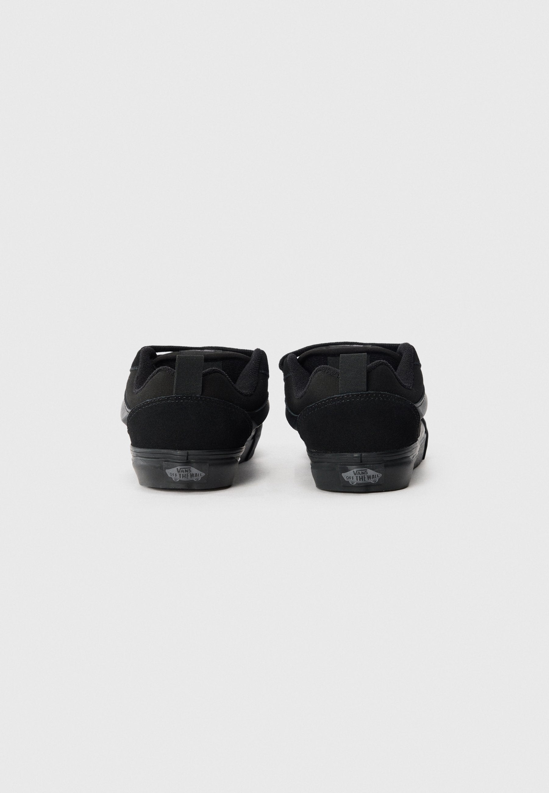 KNU SKOOL UNISEX - Kaykay ayakkabısı - tamamen siyah