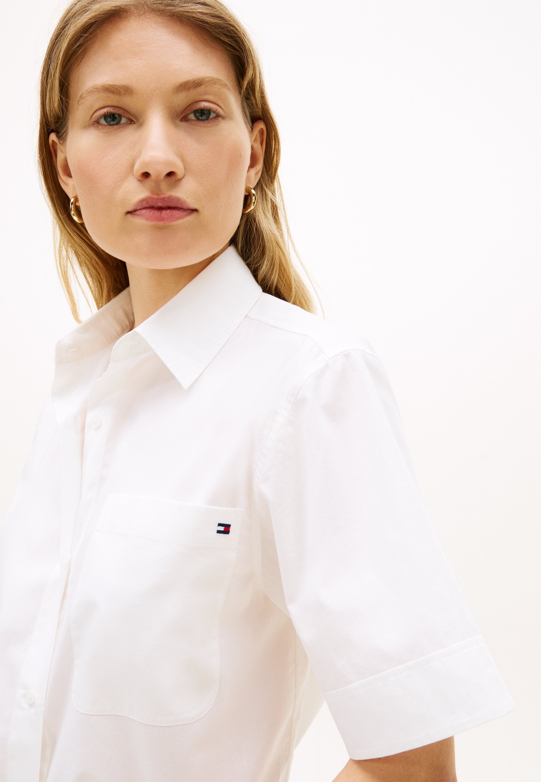 CLASSIC POPLIN SHORT SLEEVE SHIRT - Button-down blouse - th optic white