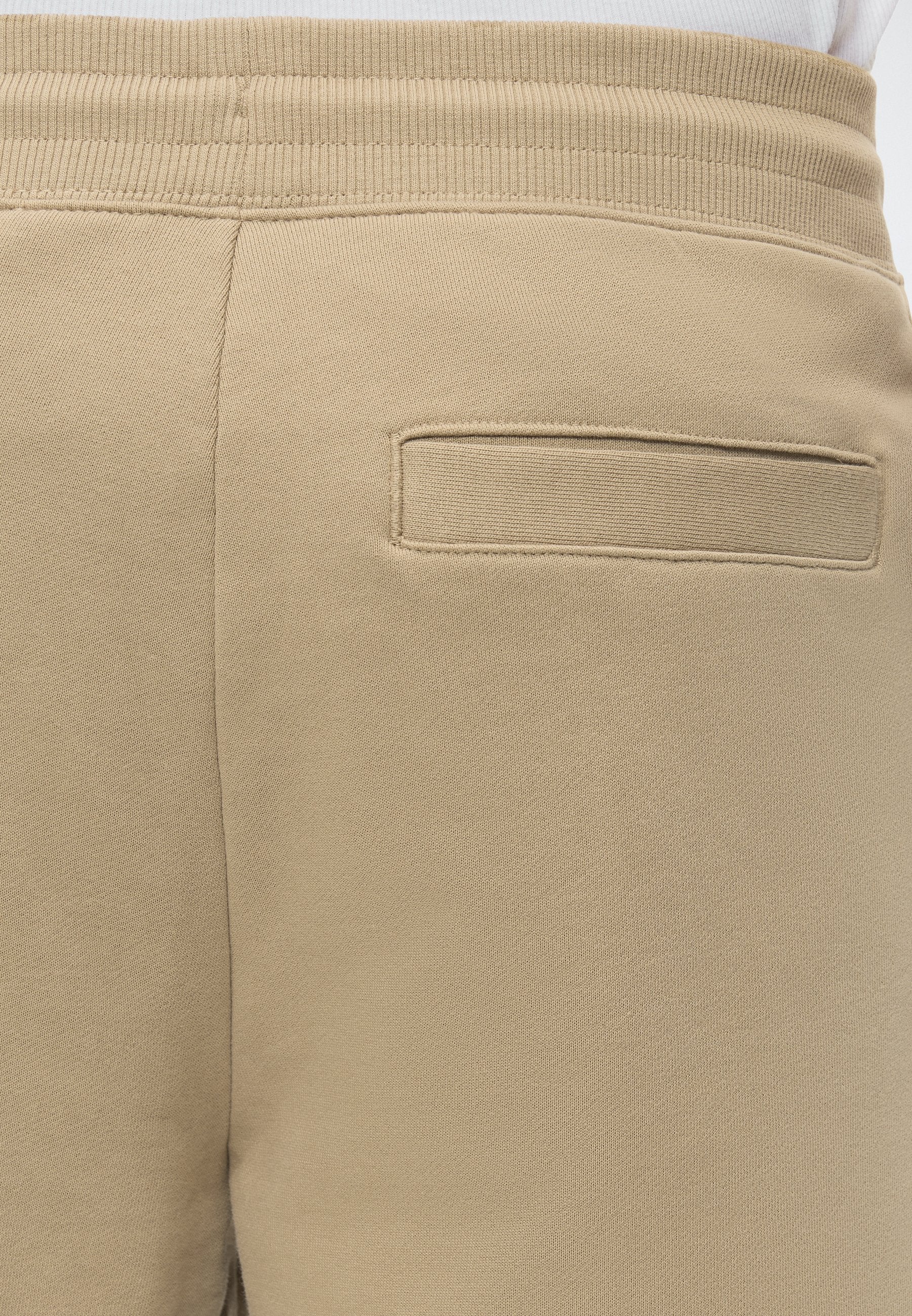 DIZ - Shorts - beige overflow