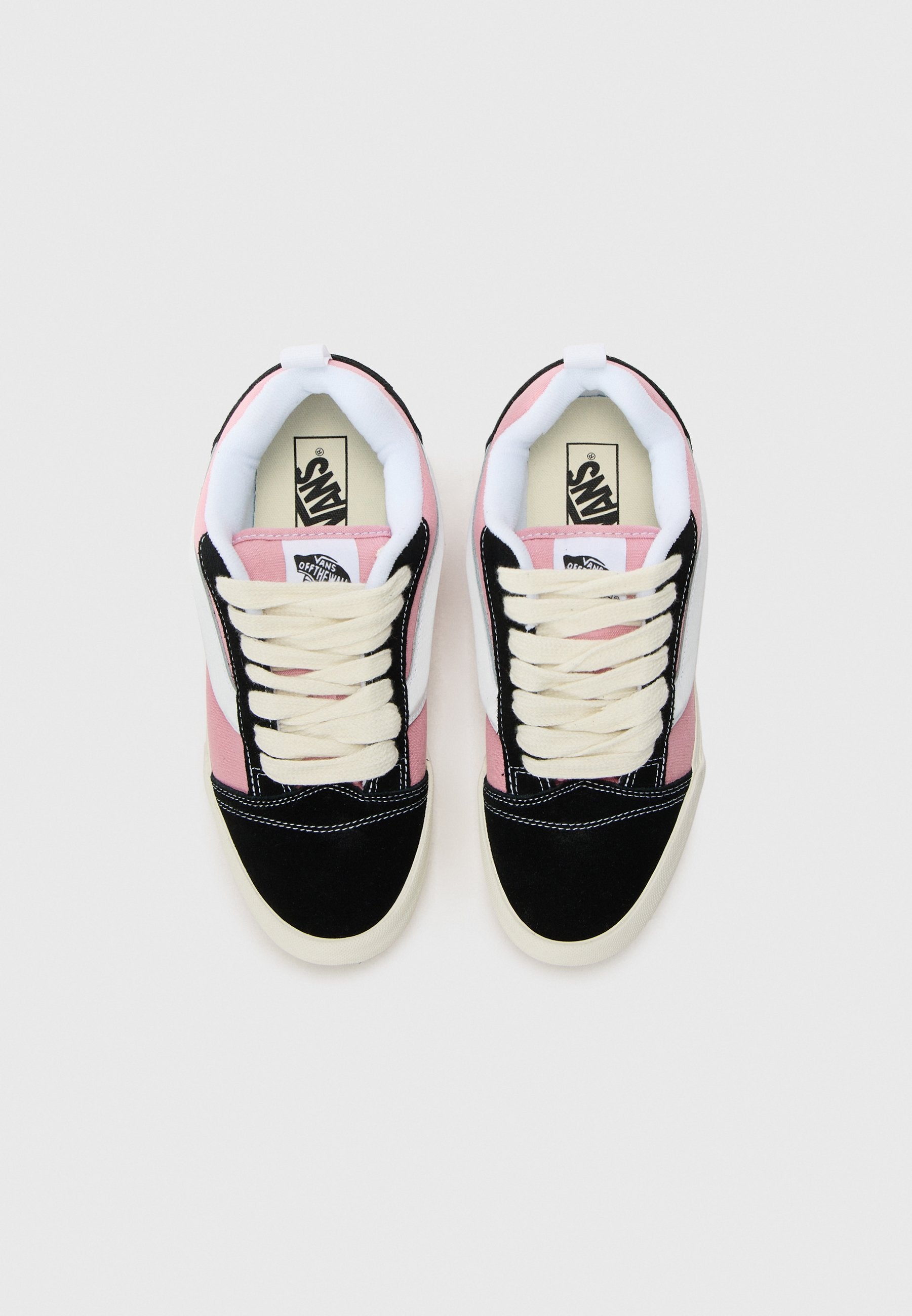 KNU SKOOL UNISEX - Skate shoes - black/pink