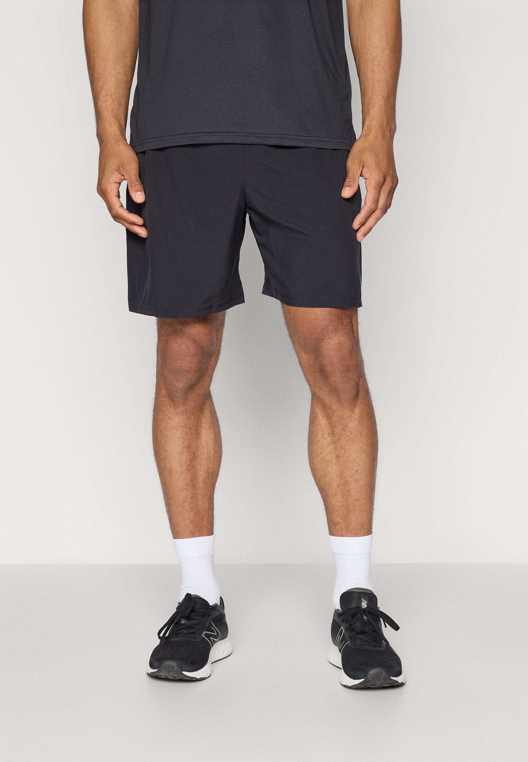 SHORT ESSENTIELS DE SPORT - Short de sport - noir
