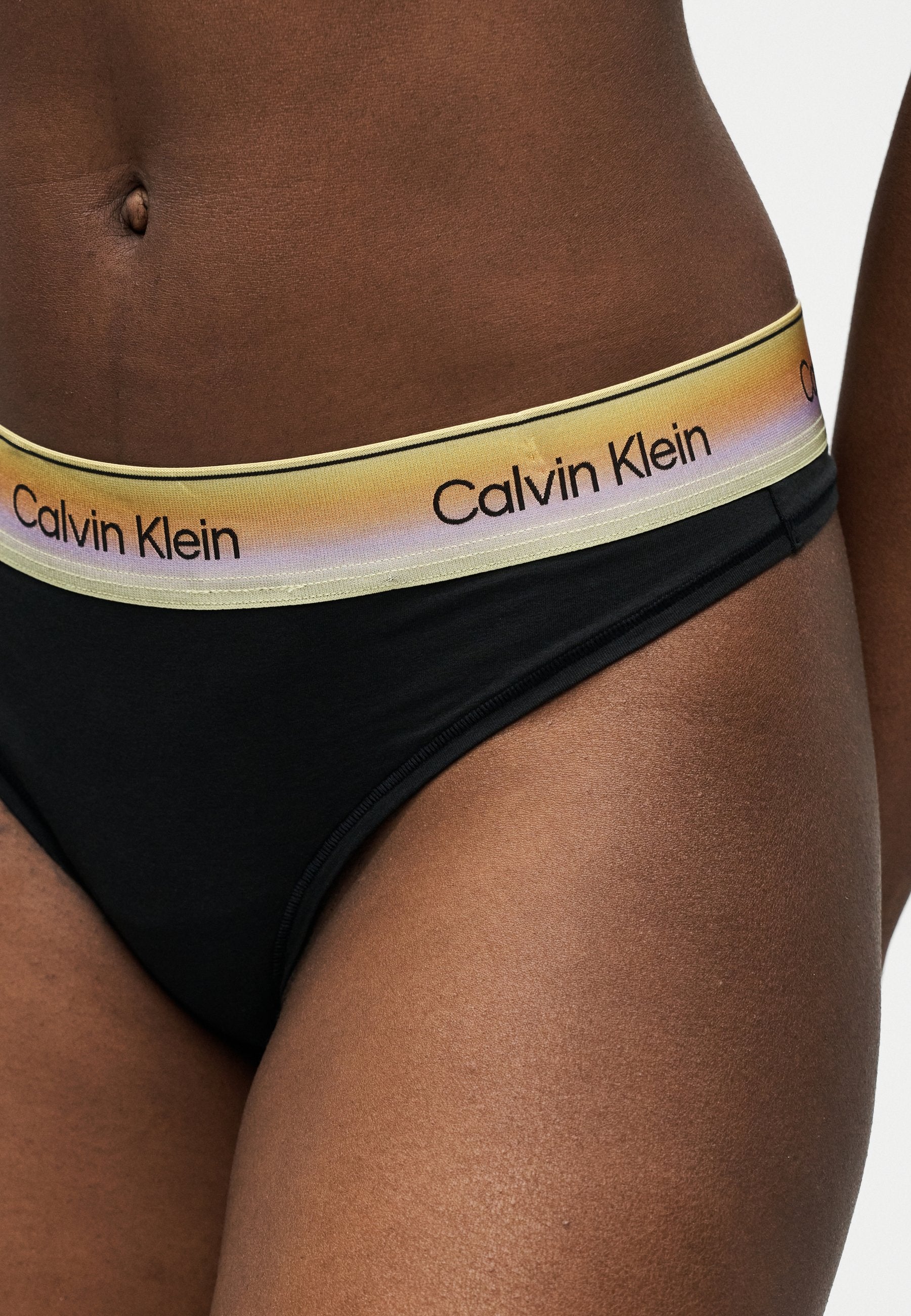 PRIDE - Thong - black