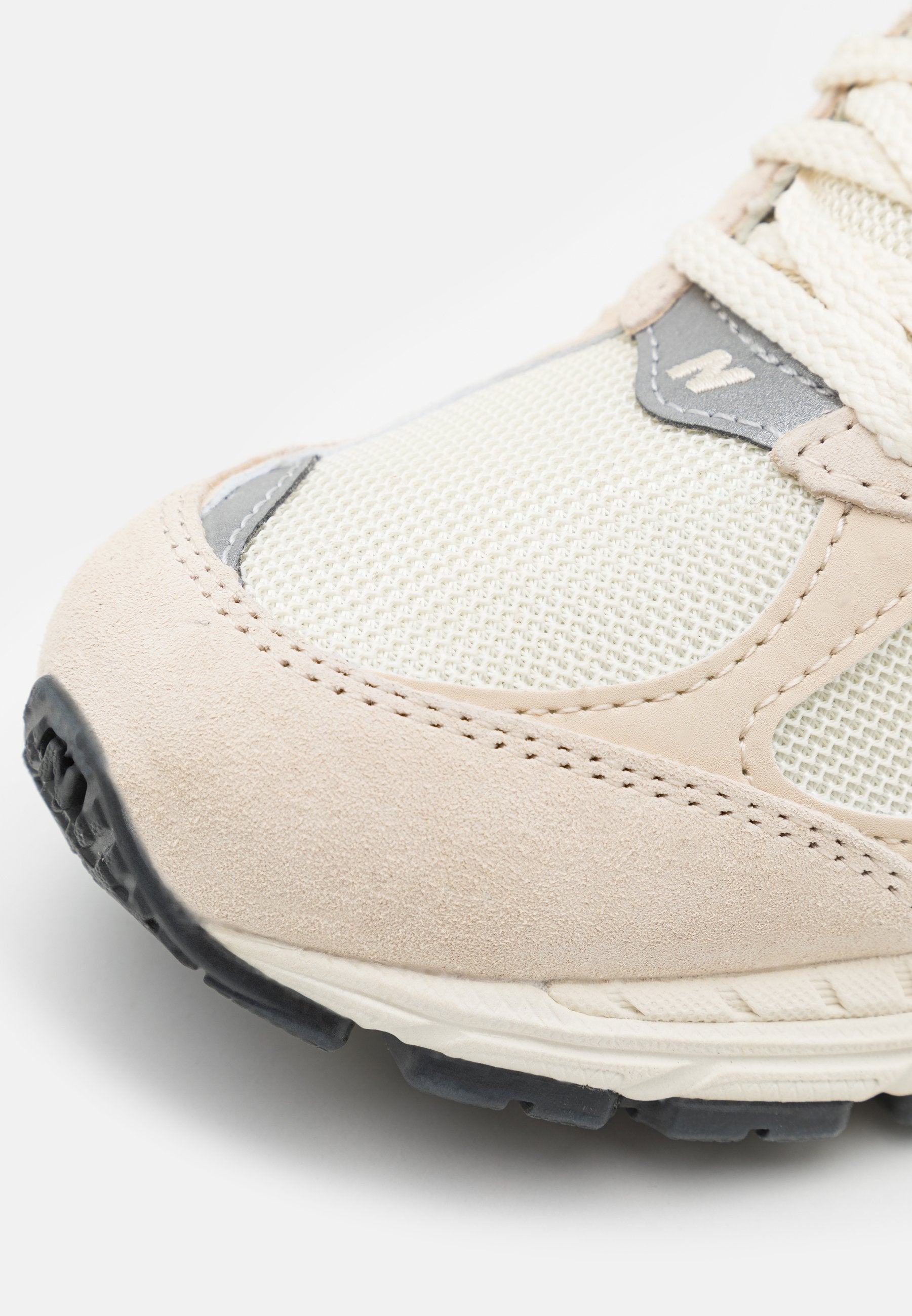 M2002 UNISEX - Trainers - calm taupe