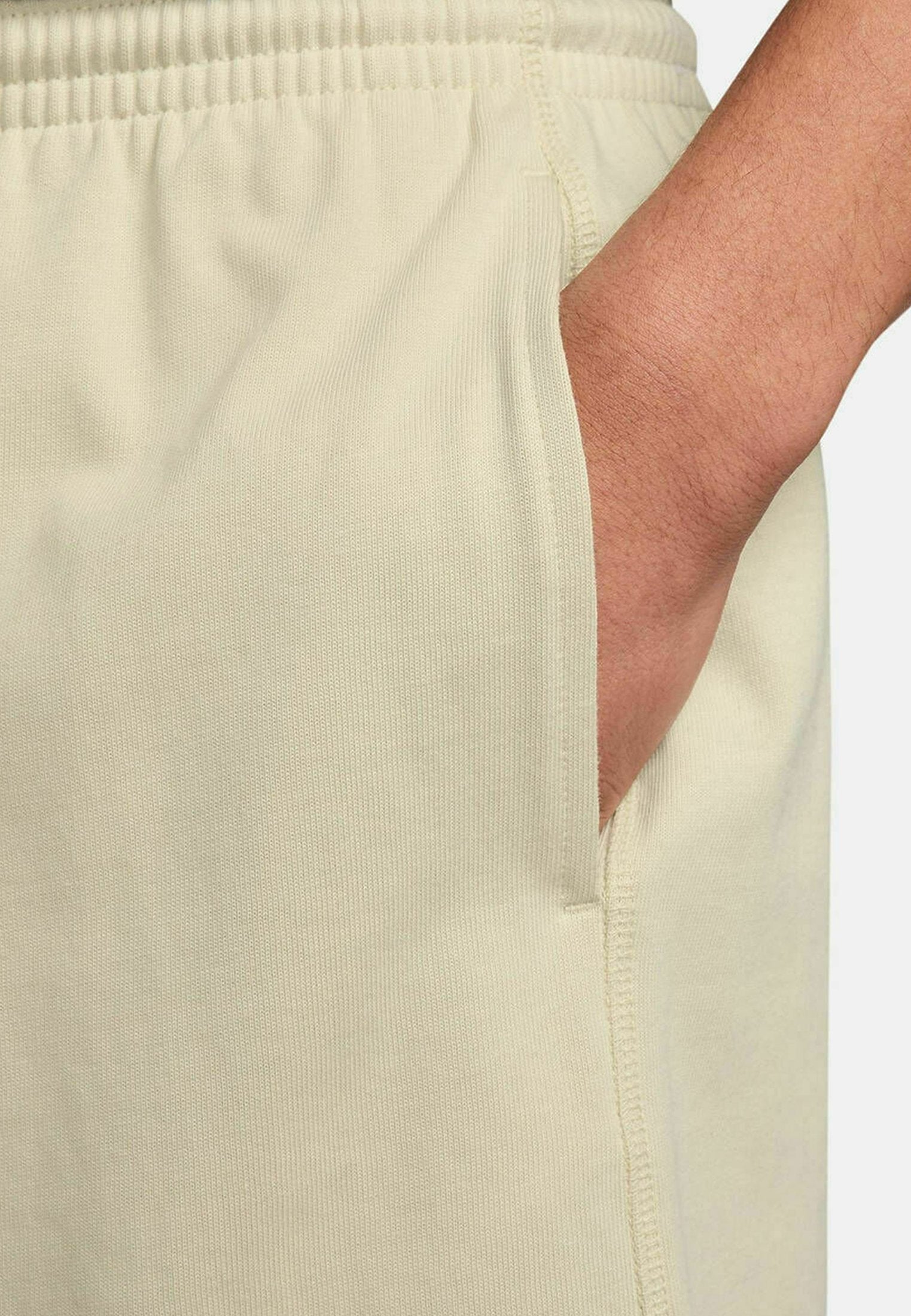 CLUB - Shorts - lightkhaki