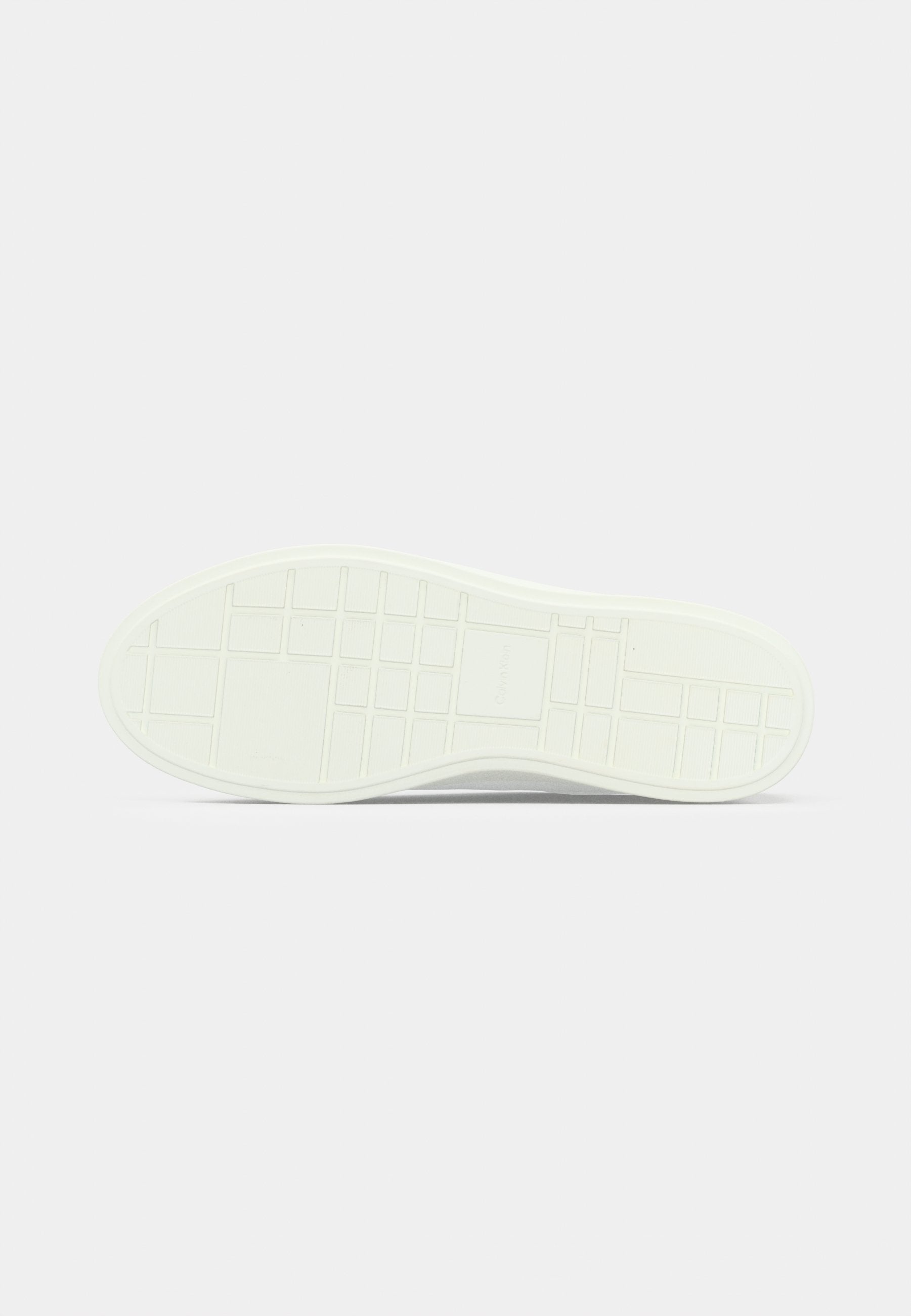 Trainers - triple bright white