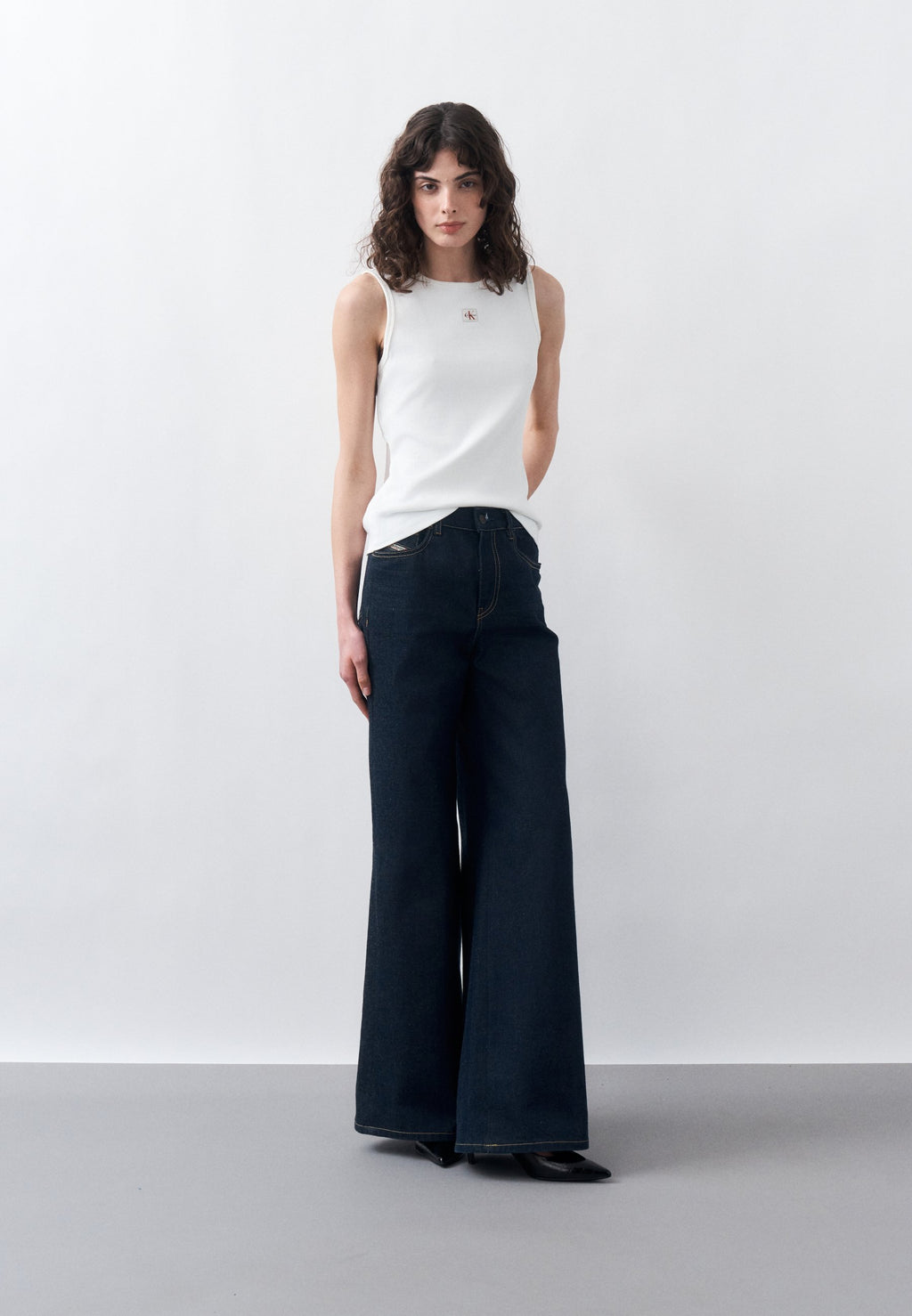 LABEL CUTO - Top - bright white