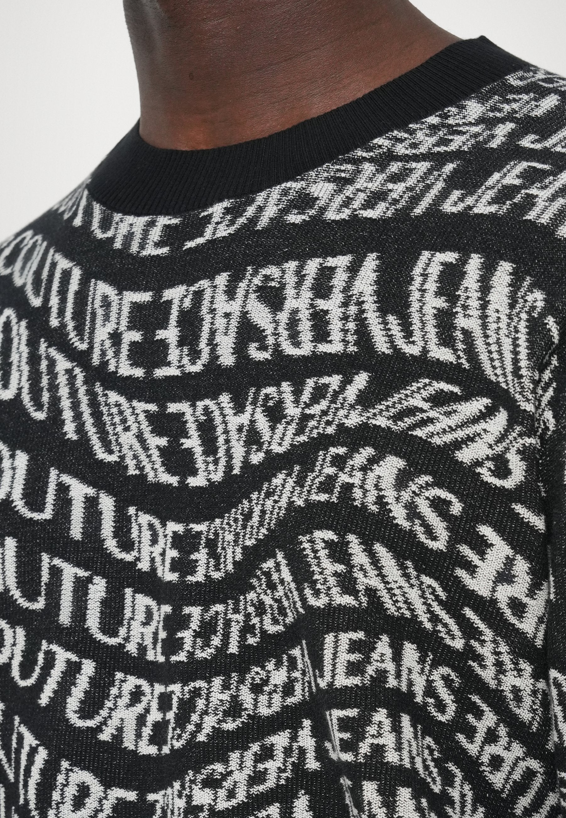 LOGO LIQUIFY - Jumper - black/white