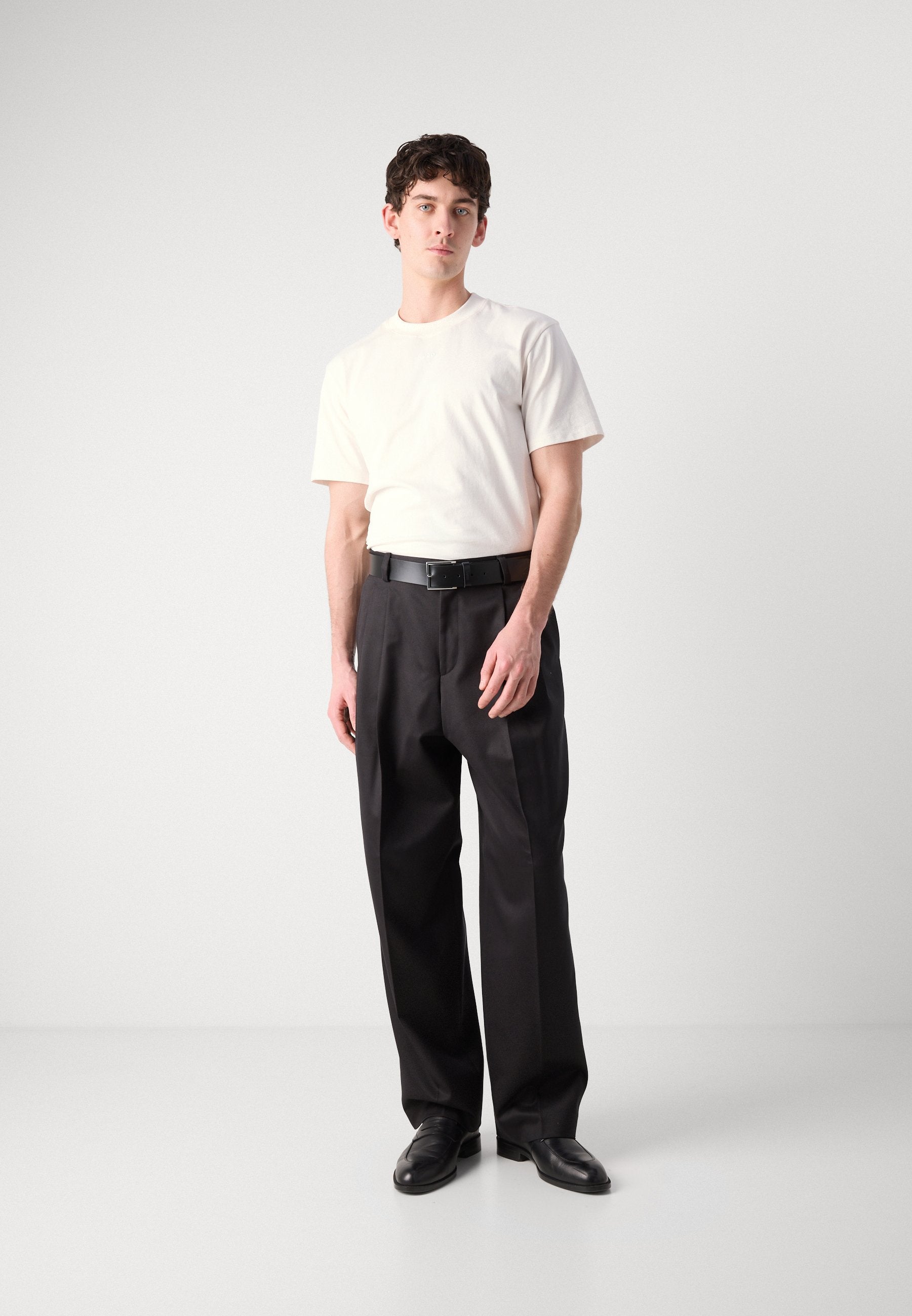 DAPOLINO - Basic T-shirt - ecru