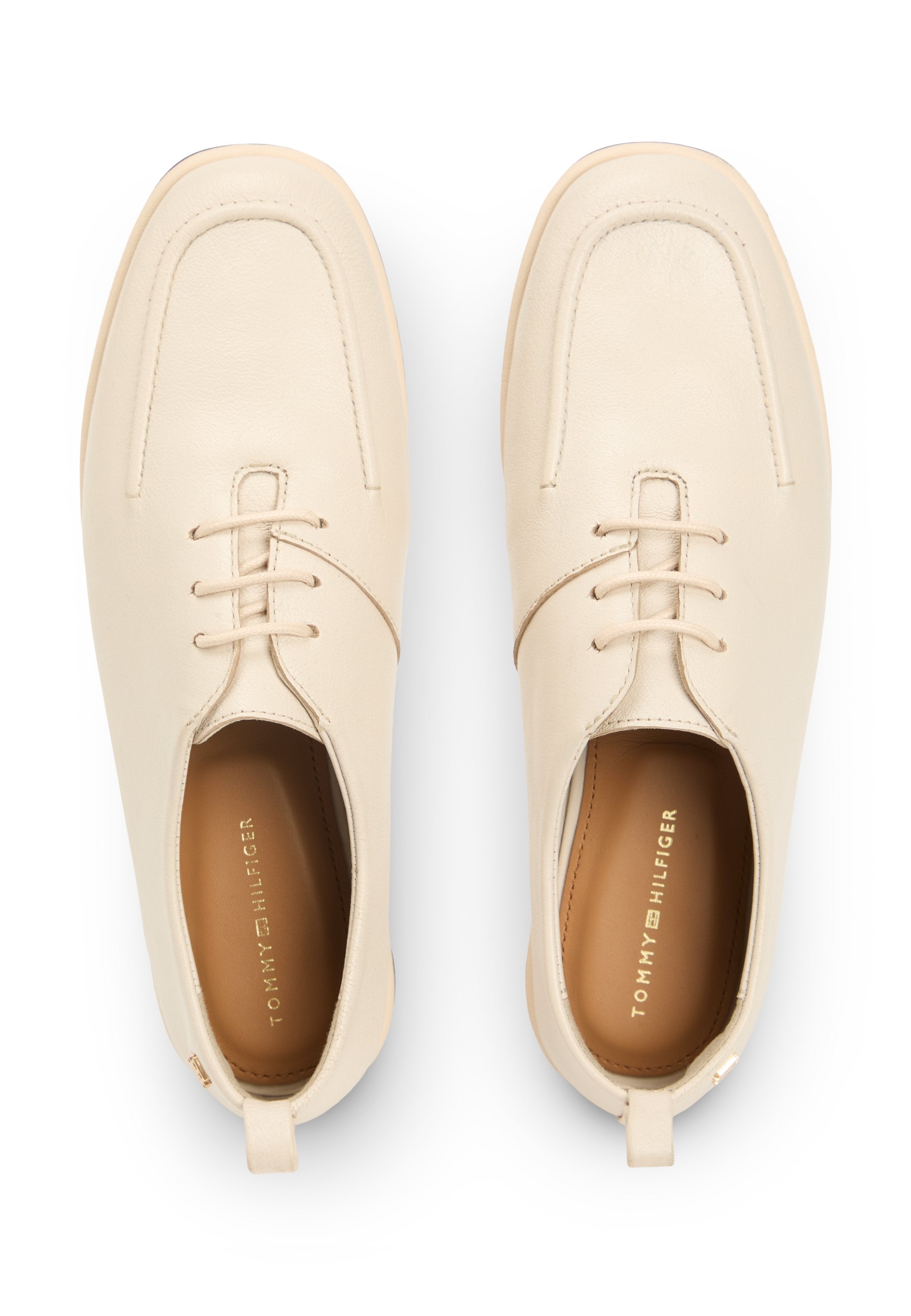 TH MONOGRAM LEATHER OXFORD SHOES - Lace-ups - soft cream