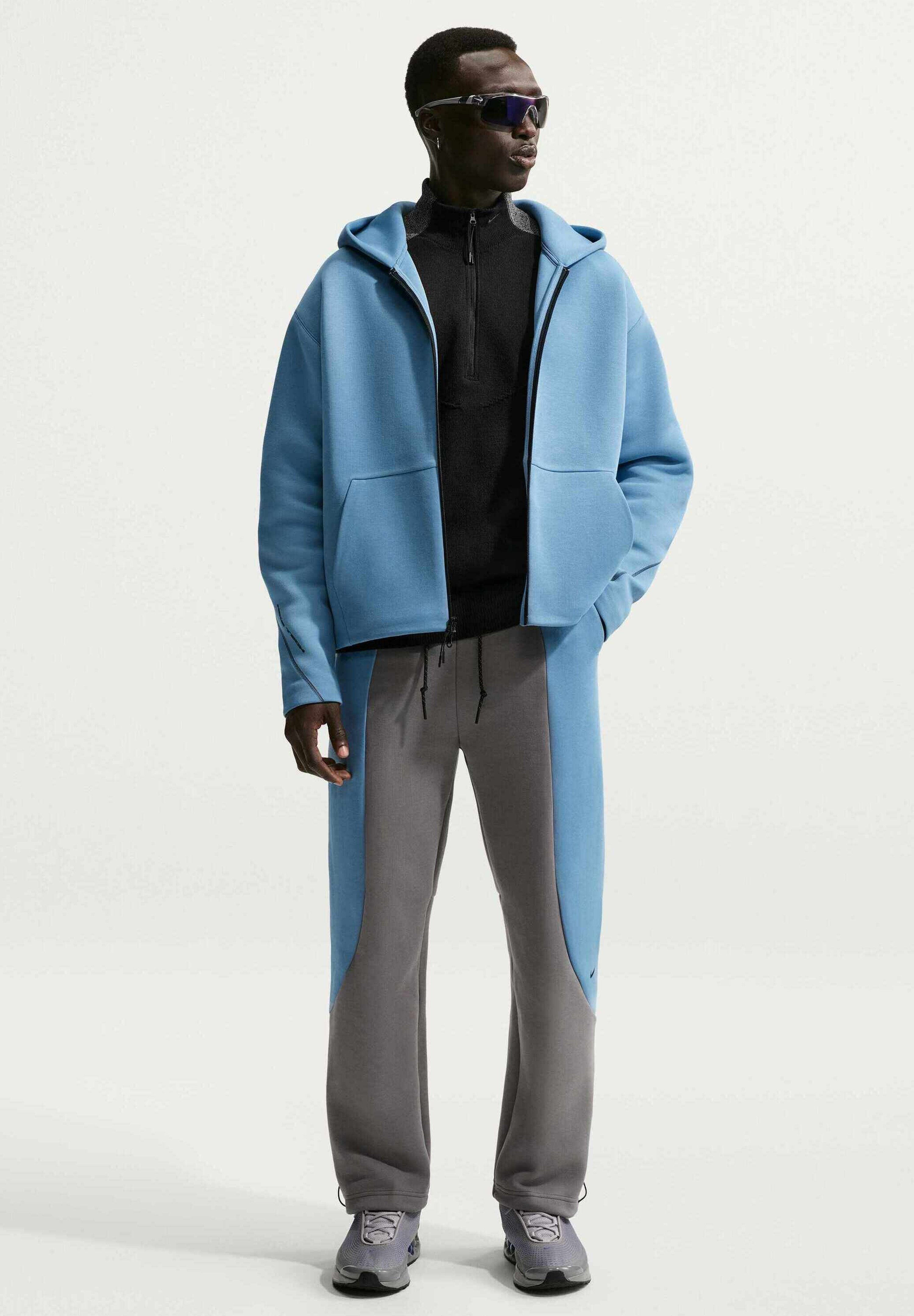 M NK TECH FLC PRO CB OH PANT - Tracksuit bottoms - pencil point work blue black black