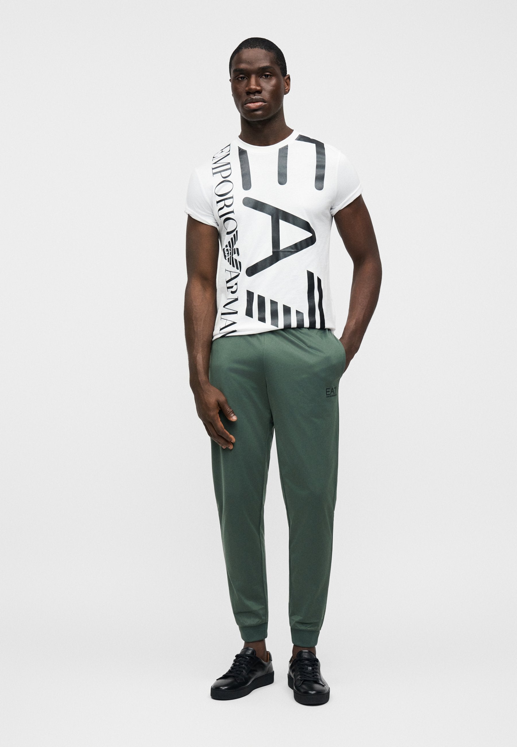TRAIN LOGO SERIES TEE - Print T-shirt - white/black