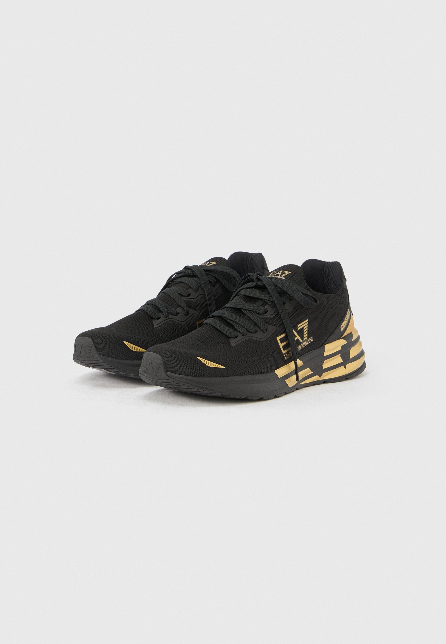 CRUSHER UNISEX - Trainers - triple black/gold-coloured