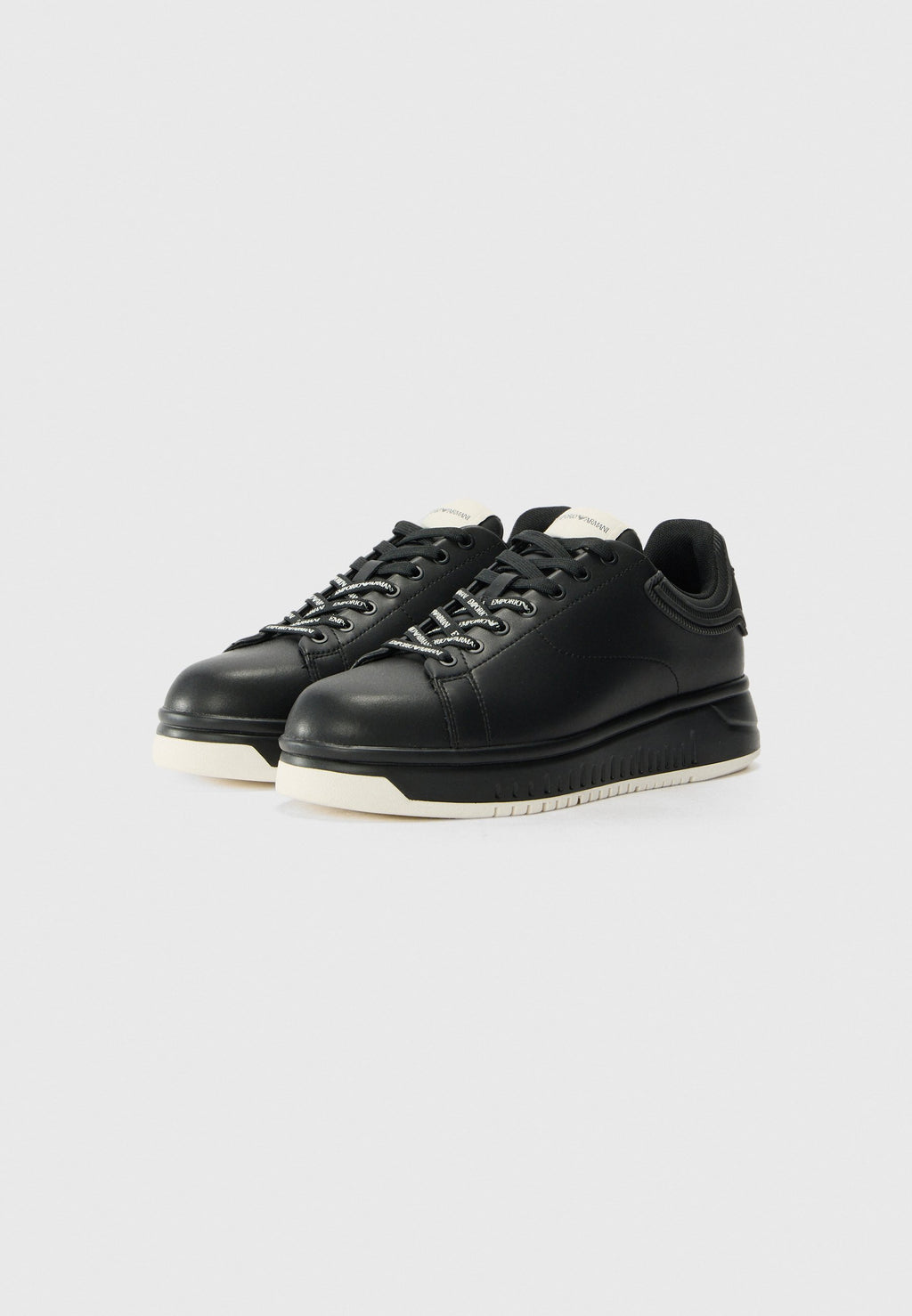 Trainers - black