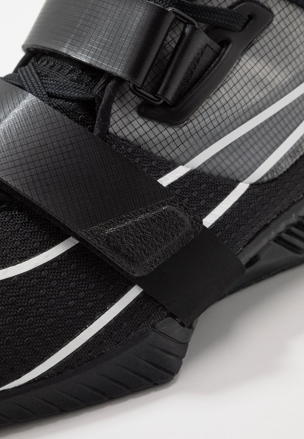 ROMALEOS 4 - Training shoe - black/white