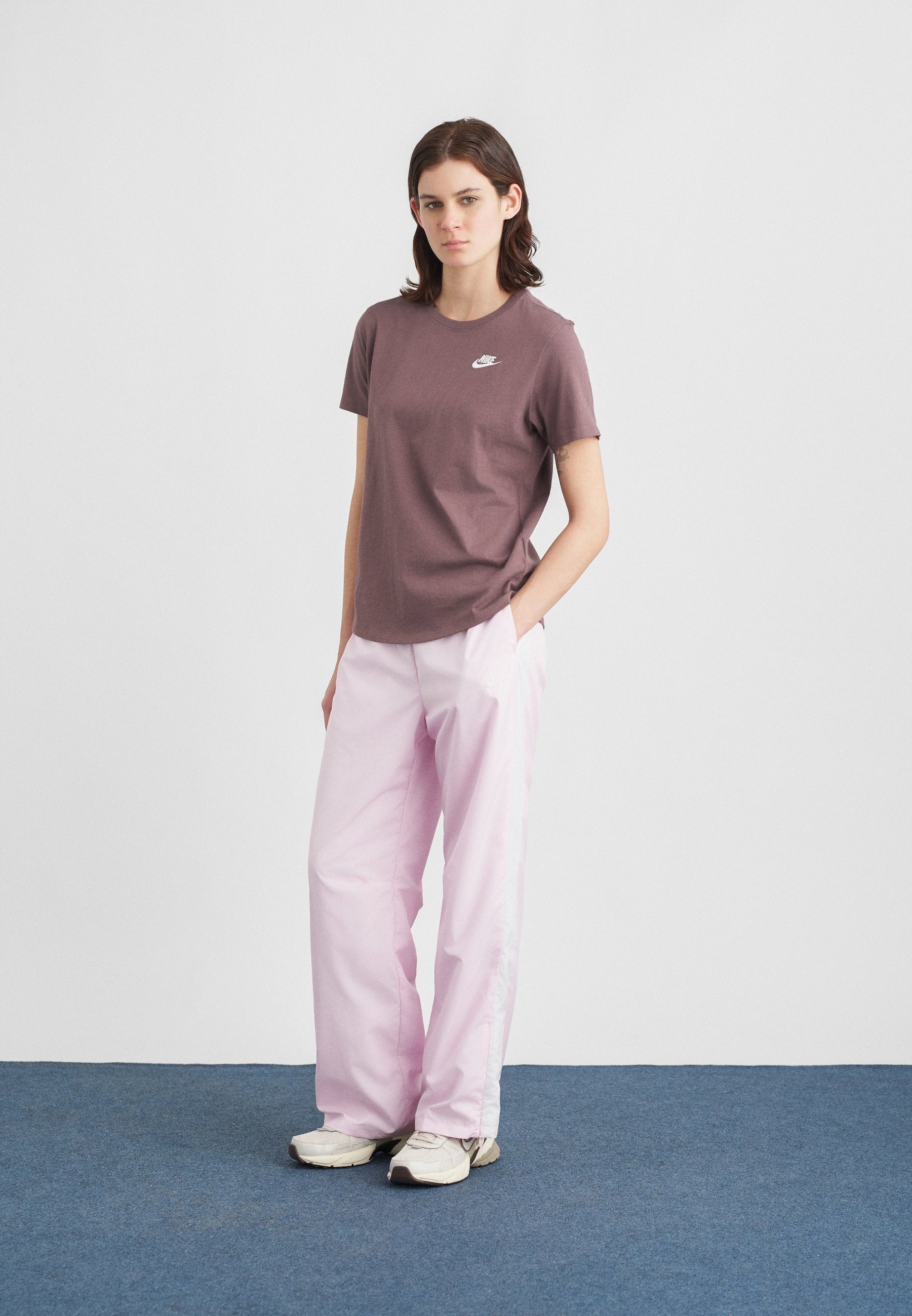 CLUB TEE - Basic T-shirt - tattoo
