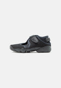 AIR RIFT LACE - Ballerines à bride cheville - Off noir