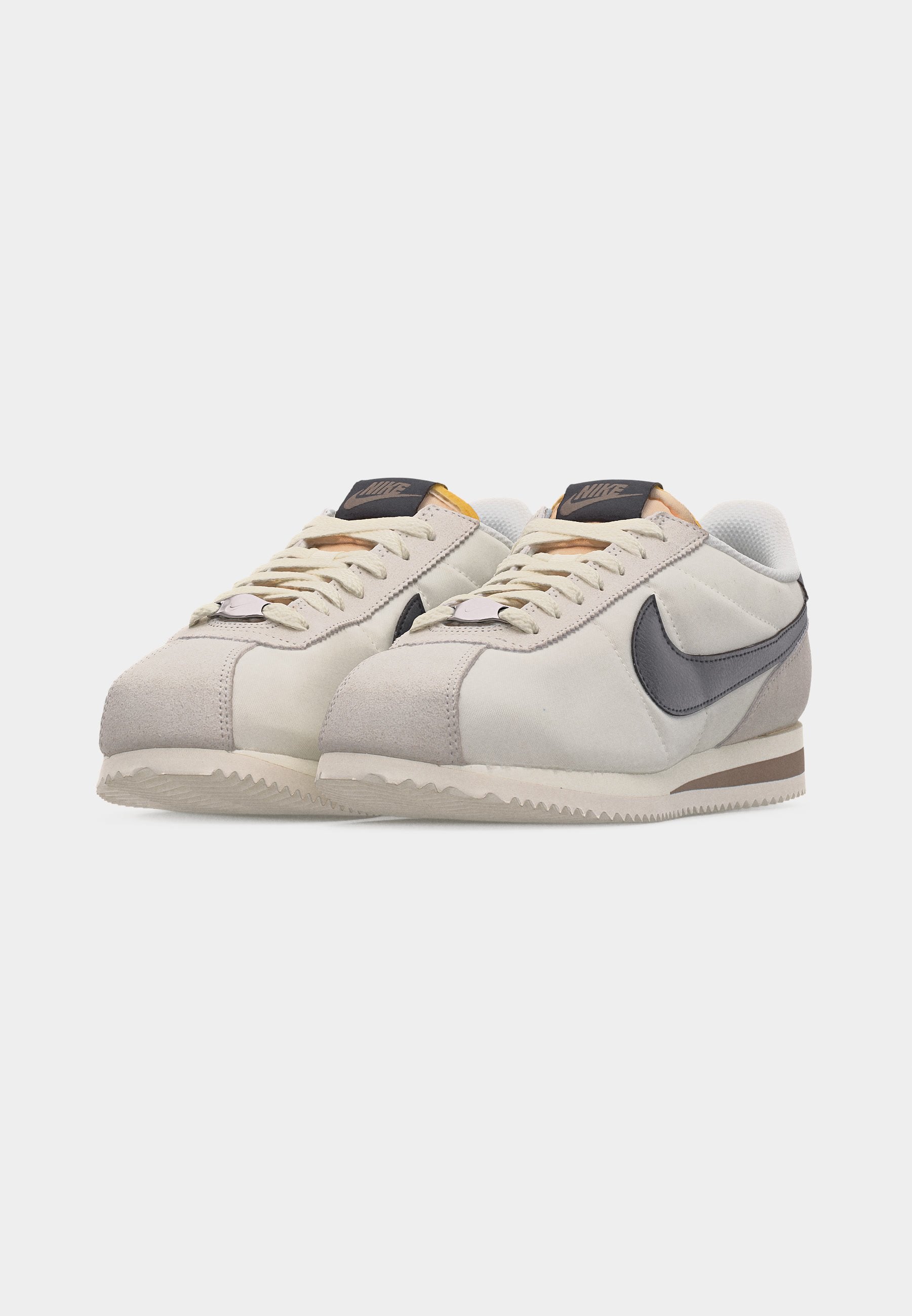 CORTEZ - Baskets - couleur fantôme/noir cassé/voile/marron/lait de coco/argenté métallique