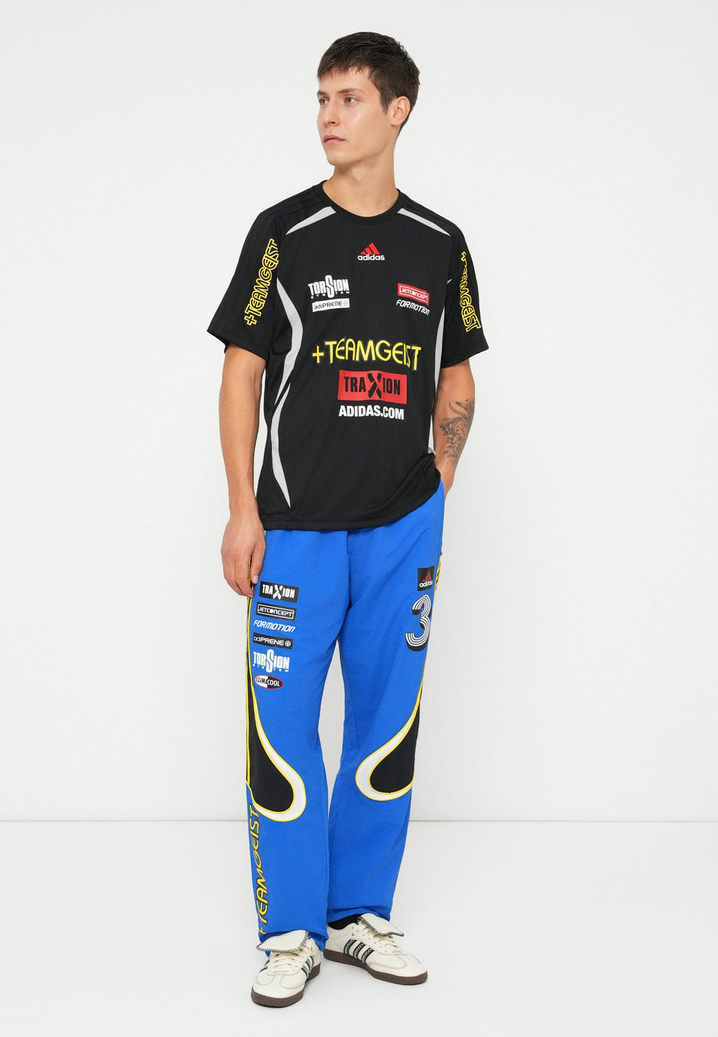 GFX TRACK PANT UNISEX - Tracksuit bottoms - blue/black/white