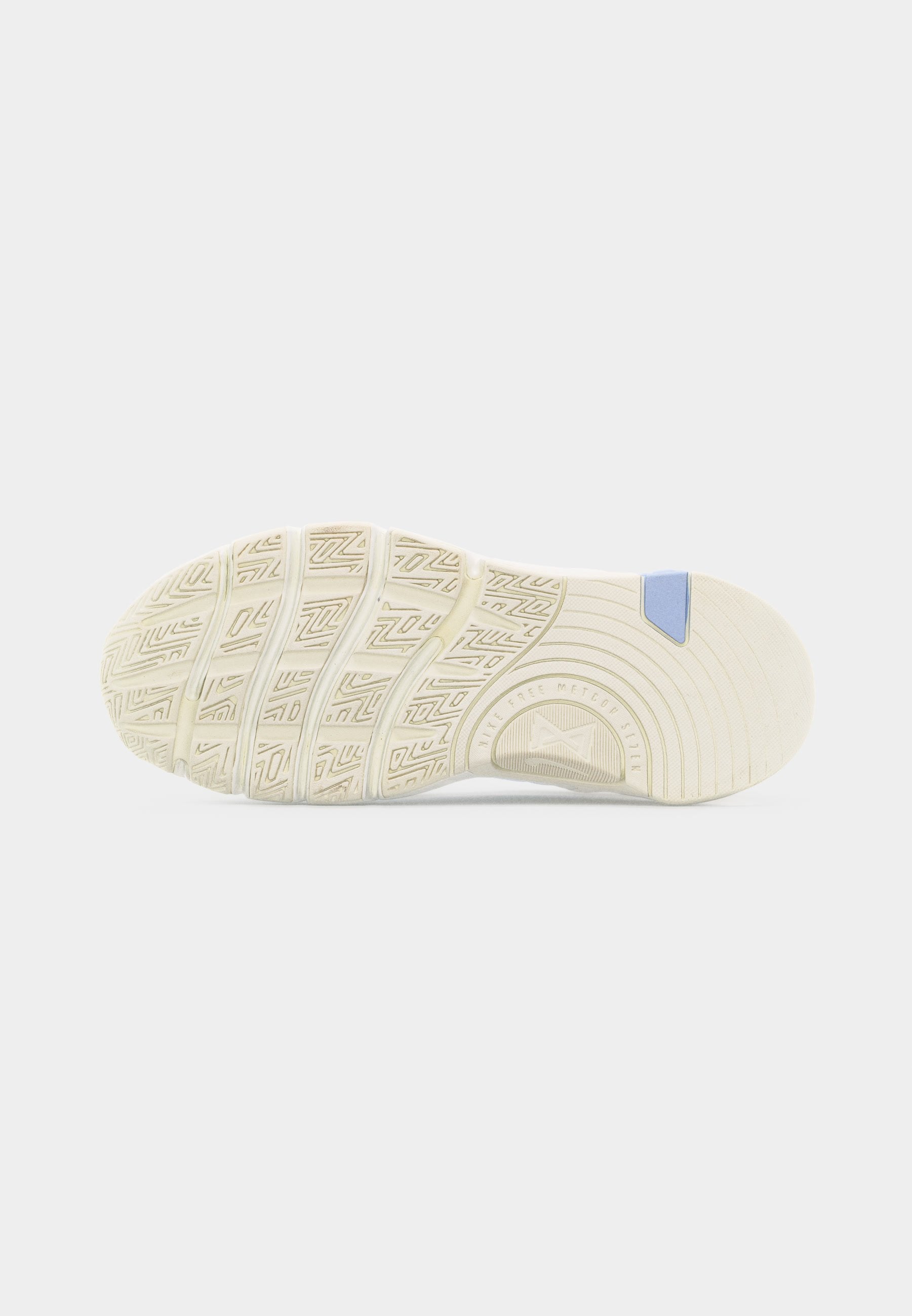 FREE METCON 7 - Chaussures d'entraînement - white/light photo blue/sail/phantom
