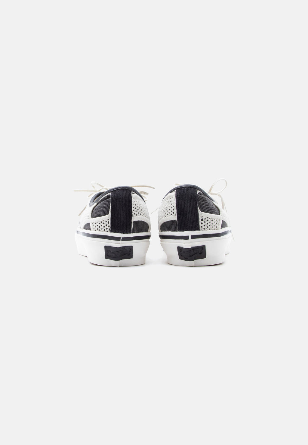 PREMIUM  AUTHENTIC 44 SHELL KNIT - Trainers - black/egret