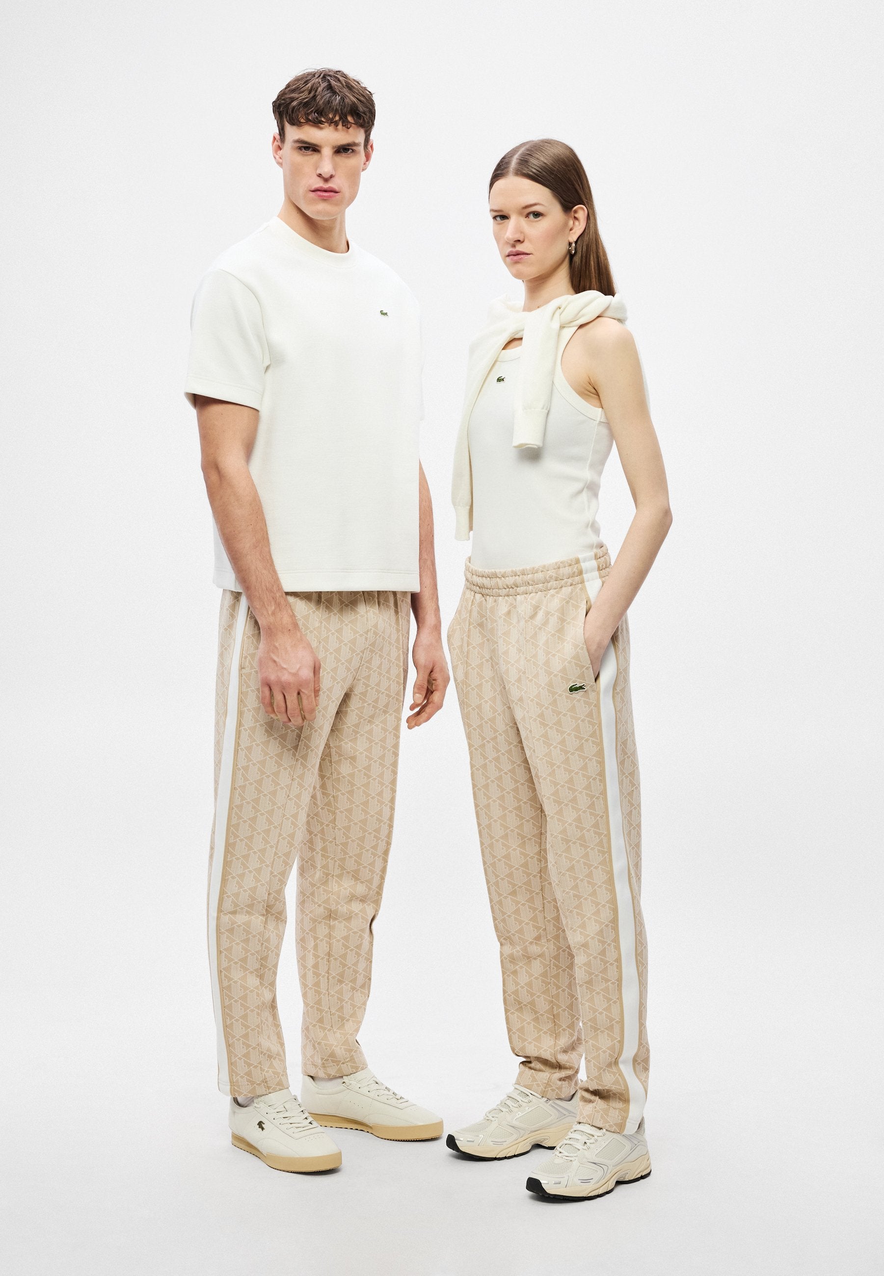 UNISEX - Tracksuit bottoms - lionne/flour