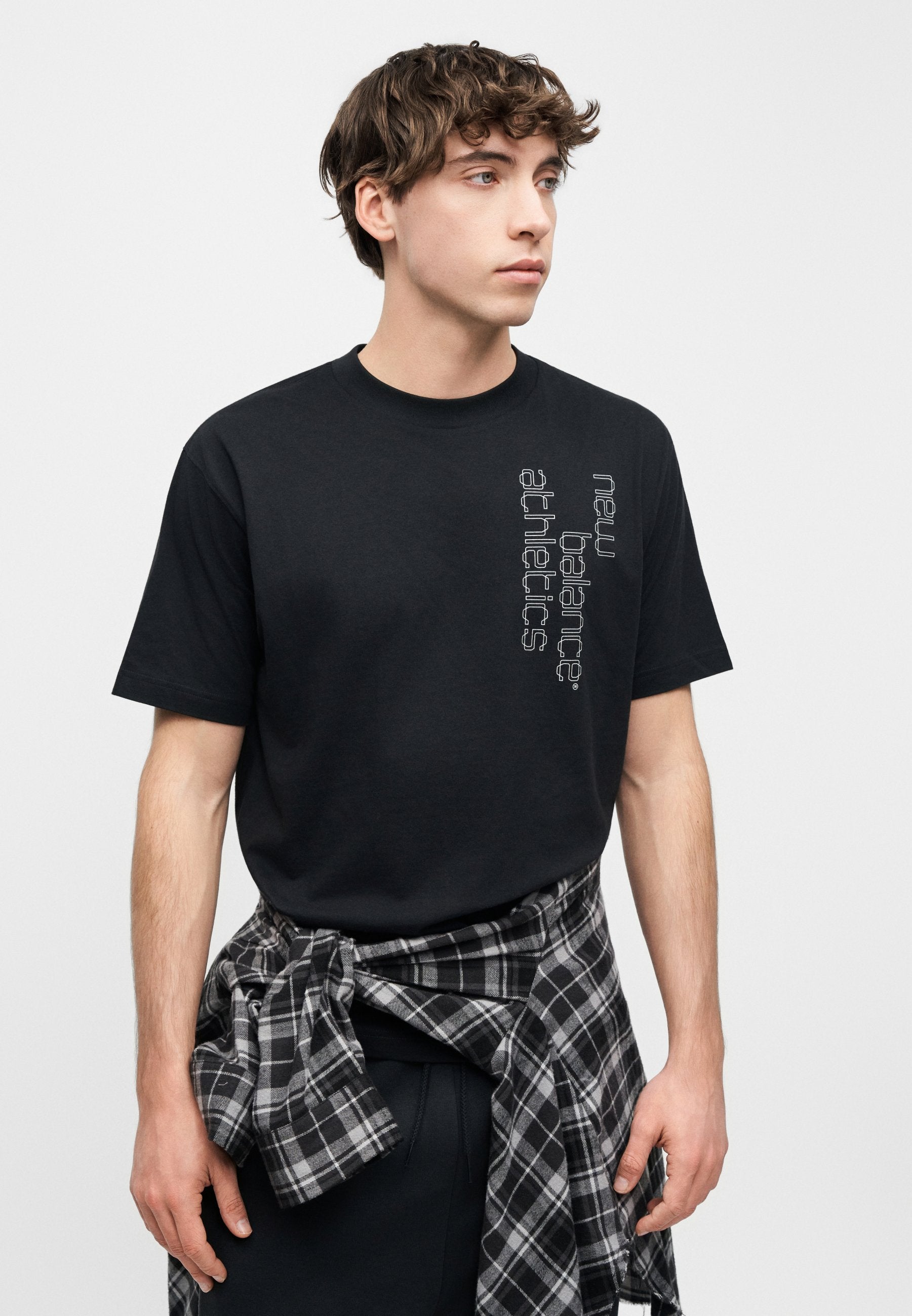 LINEAR GRAPHIC PANT - Tracksuit bottoms - black