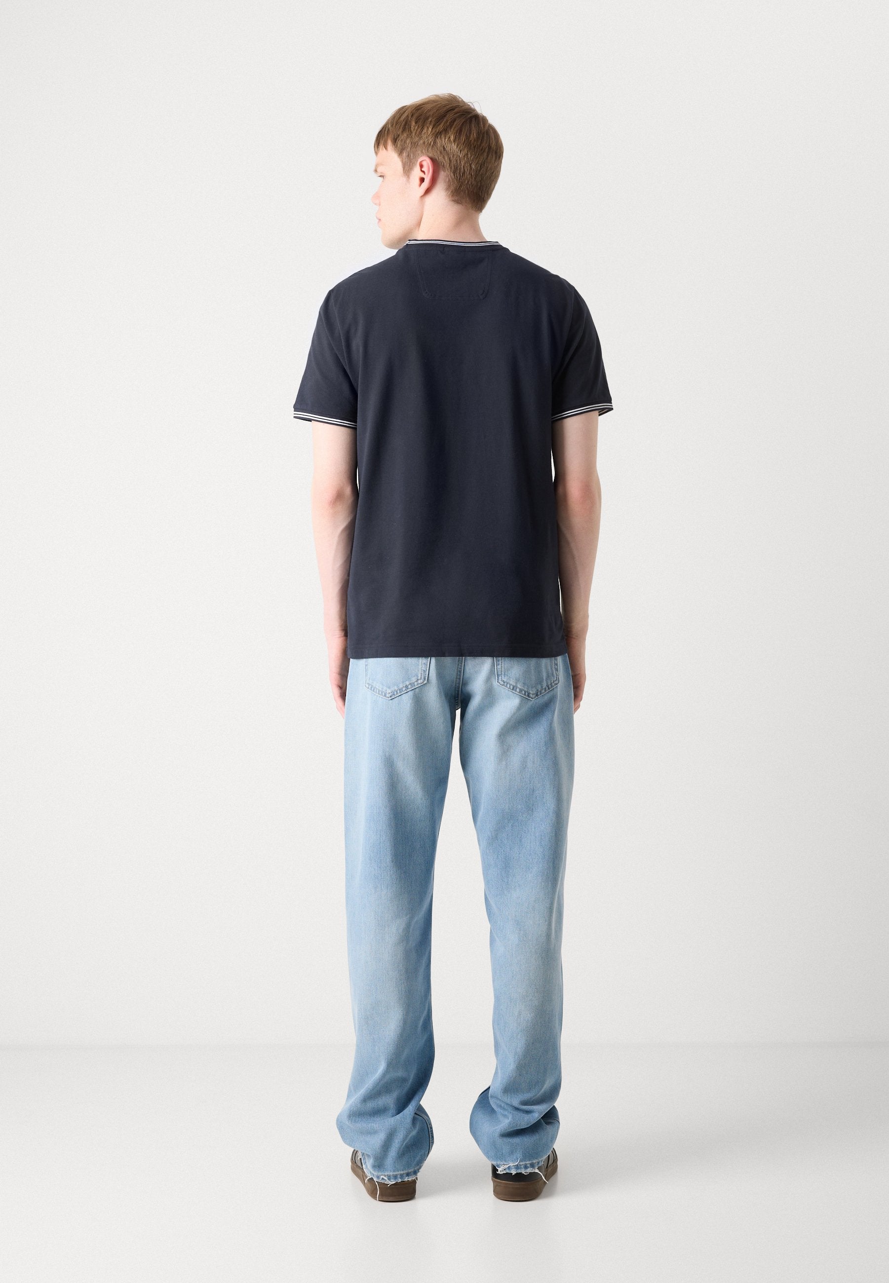 TAUL - Basic T-shirt - dark blue