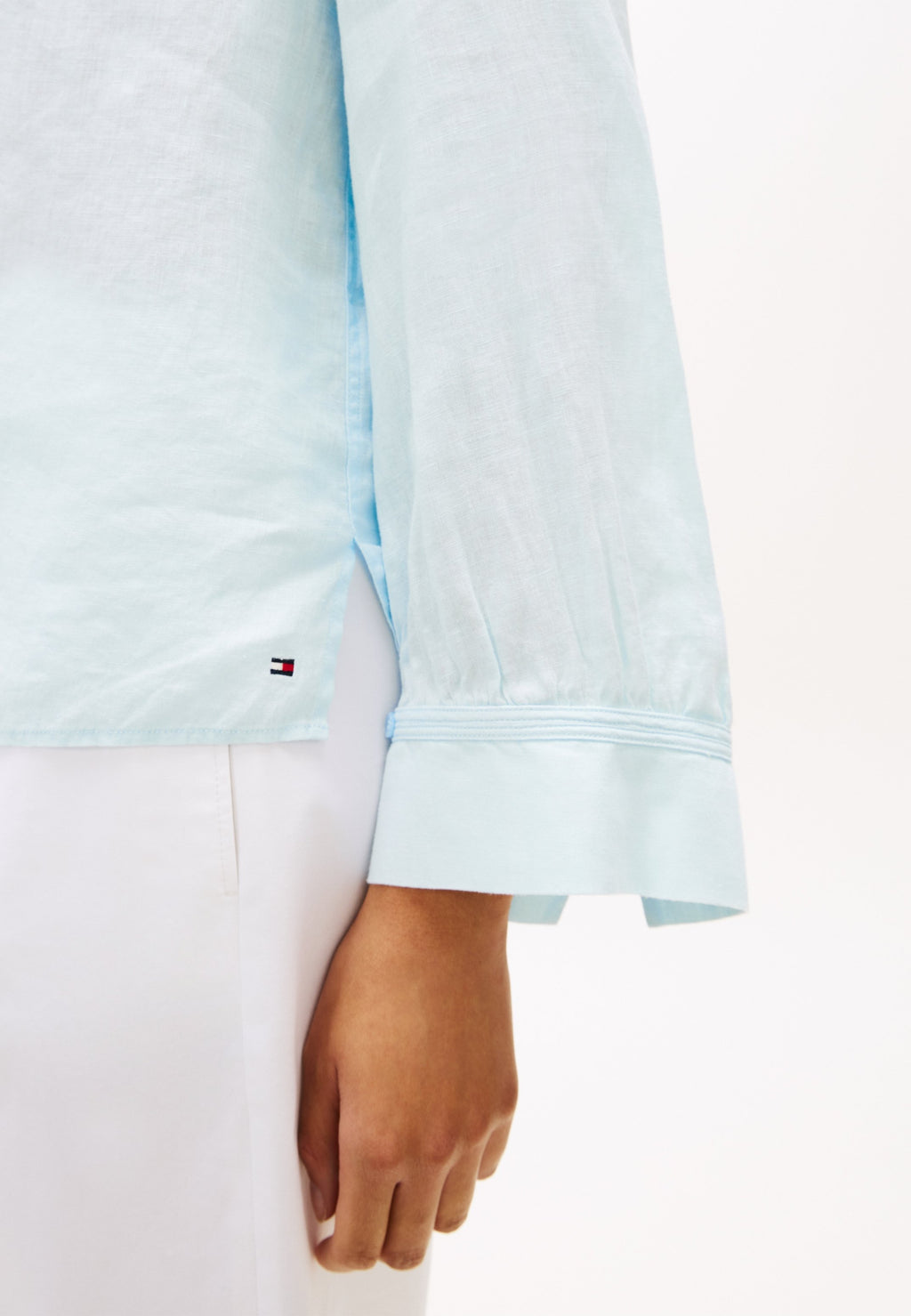 BLOUSE COL EN V EN PUR LIN COUPE AMPLE - Blouse - bleu souvenir