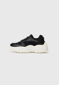 Trainers - black